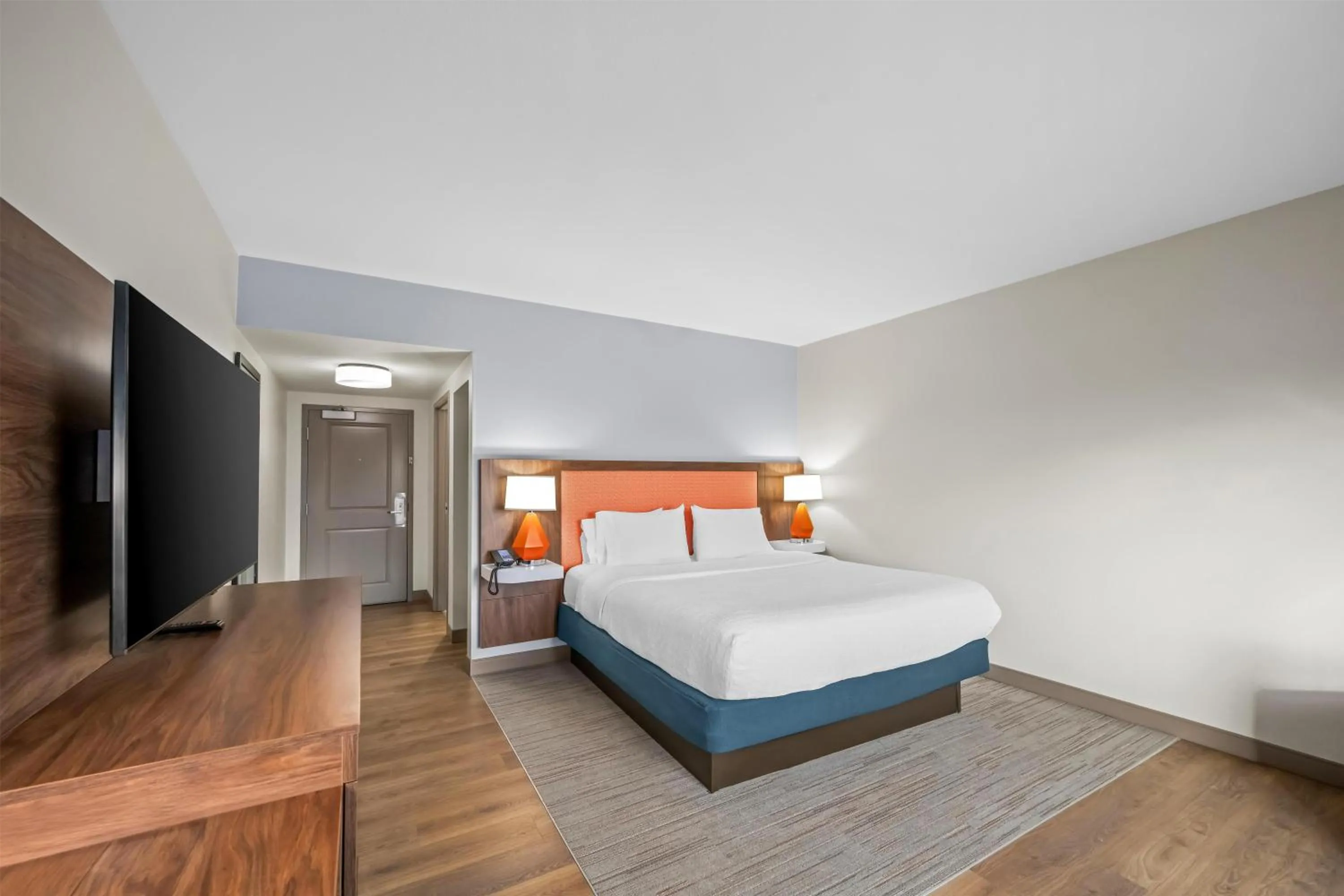 Bed in Hampton Inn & Suites Ft. Lauderdale/West-Sawgrass/Tamarac, FL