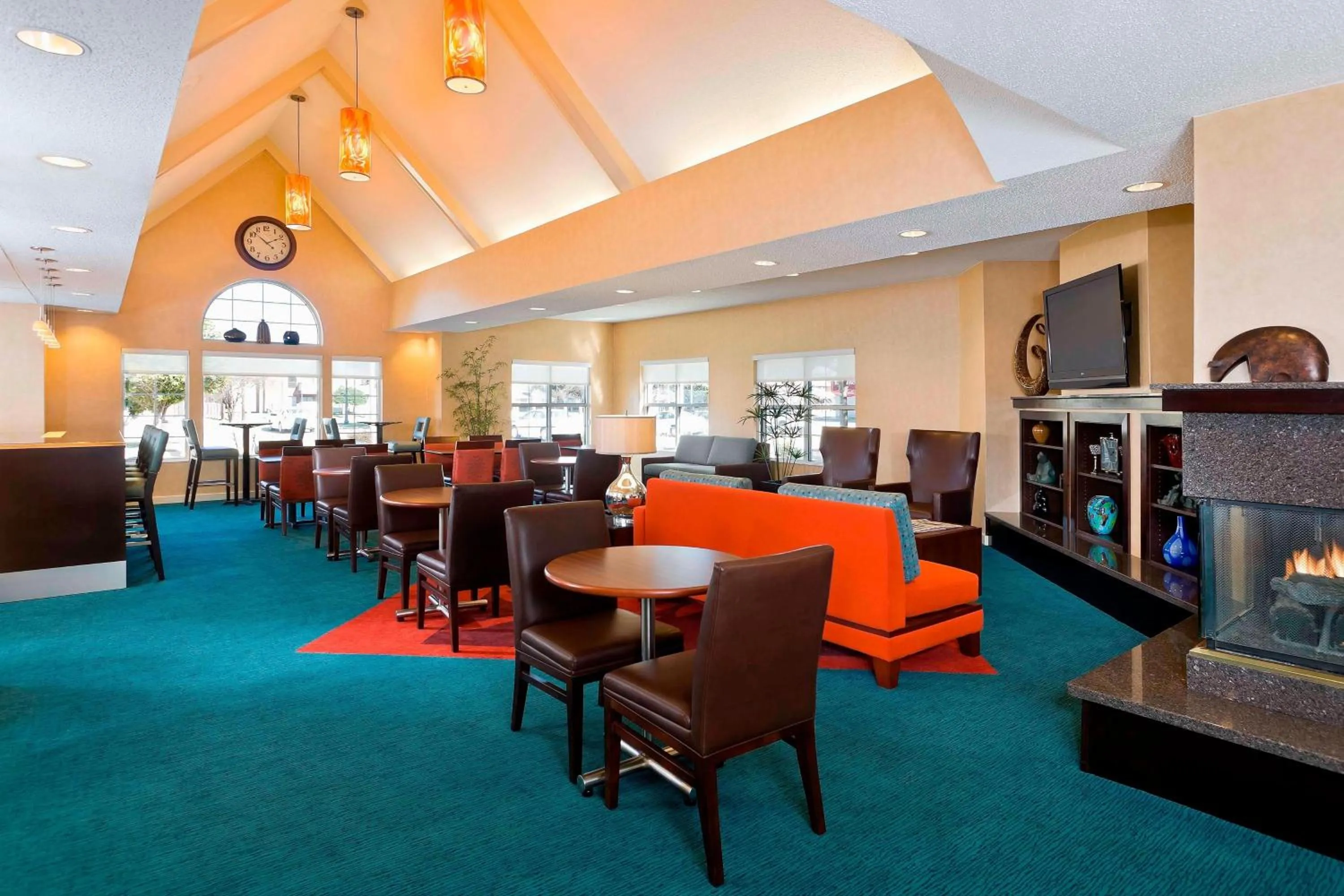 Restaurant/places to eat in Residence Inn by Marriott Waco