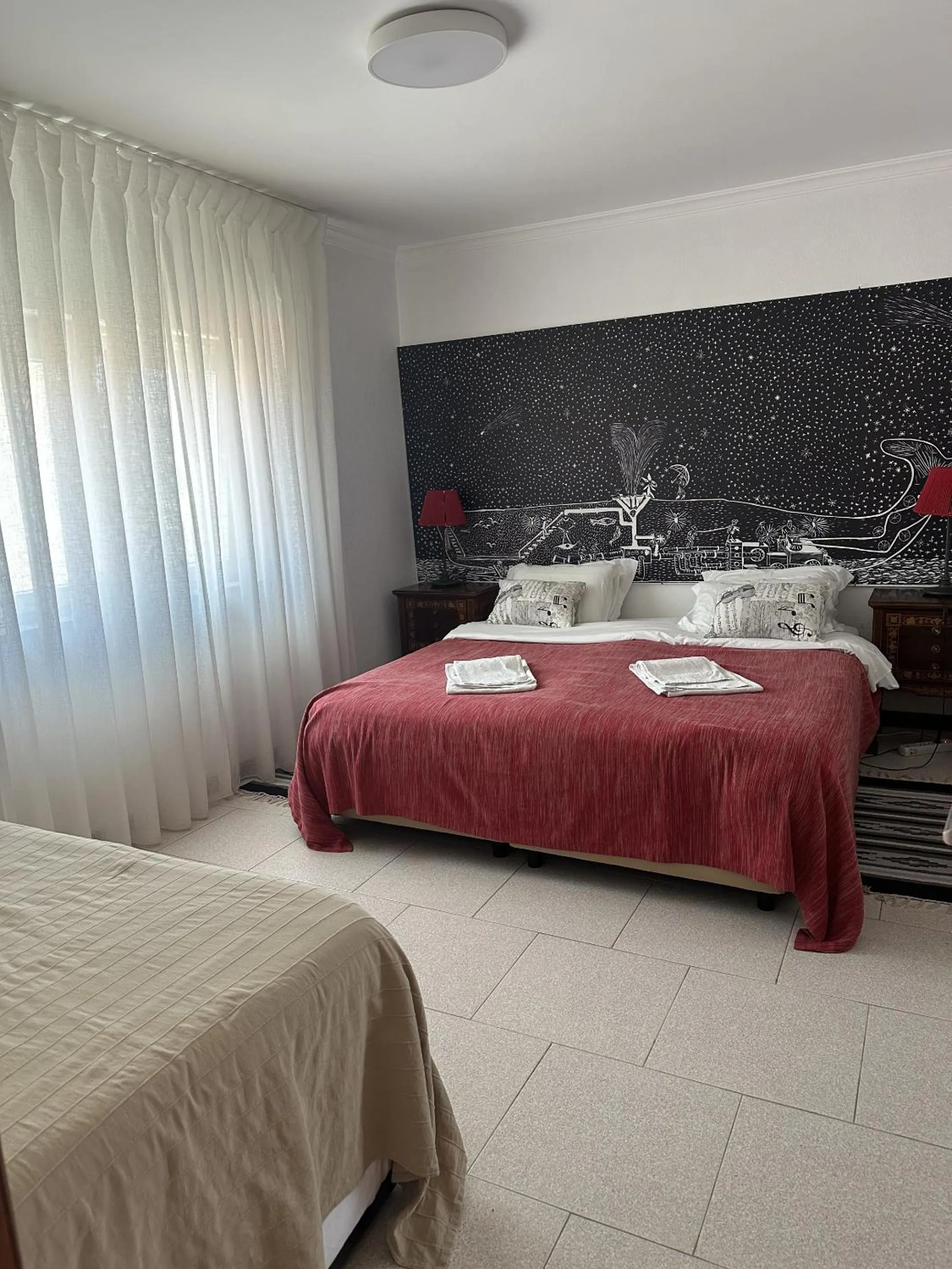 Bedroom, Bed in Manelisa Cascais