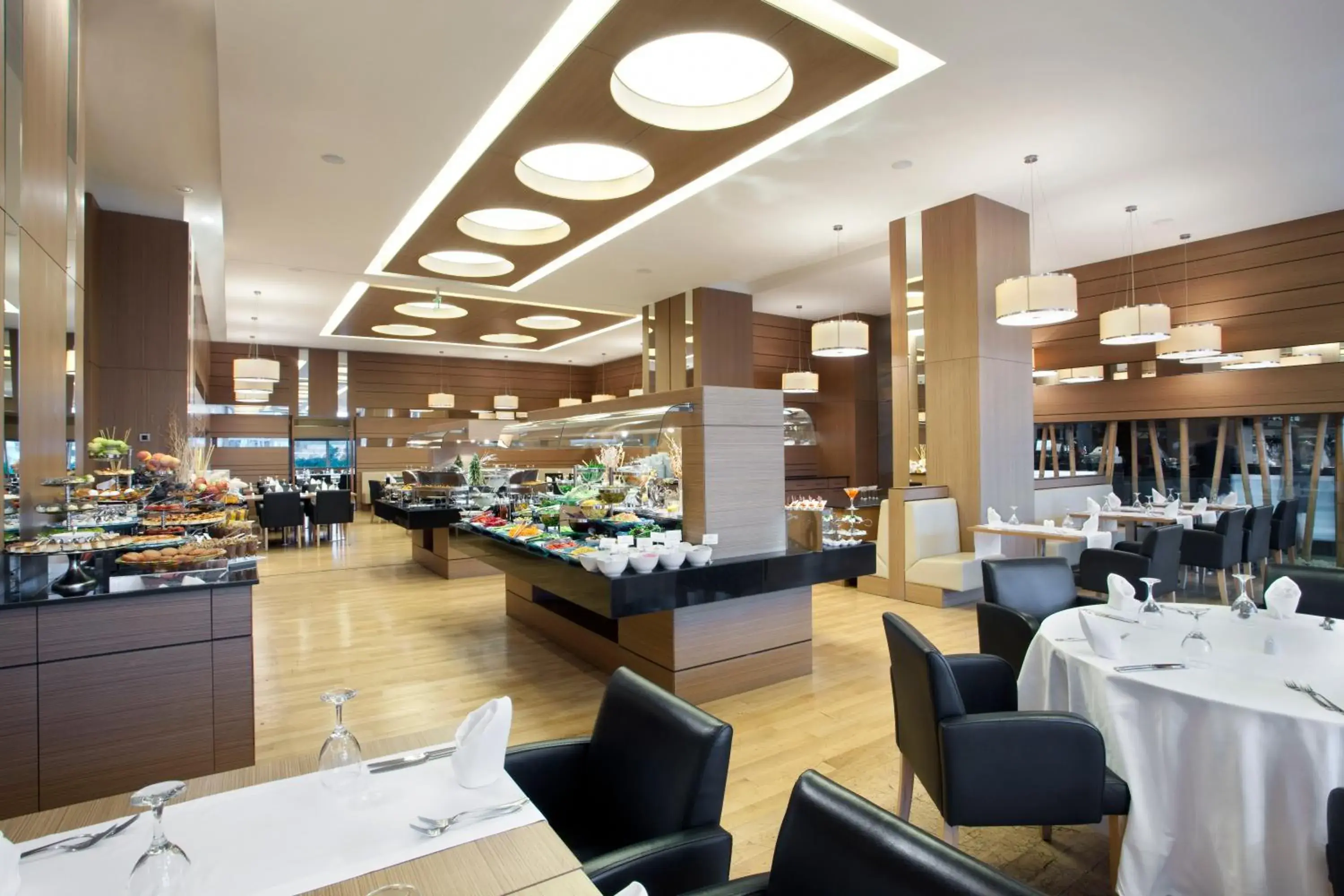 Restaurant/places to eat in CPAnkara Hotel Restaurant/places to eat in CPAnkara Hotel
