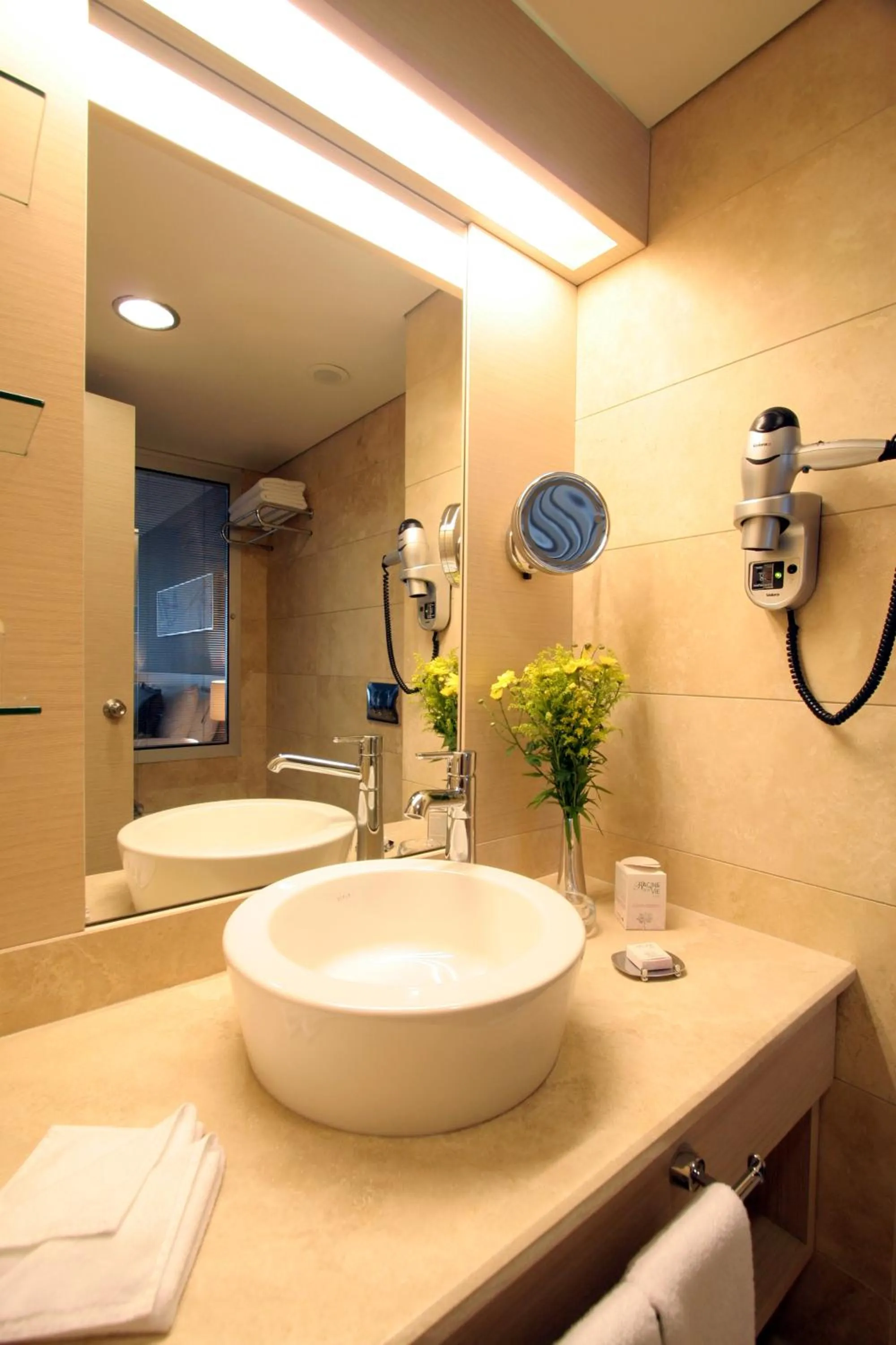 Bathroom in CPAnkara Hotel