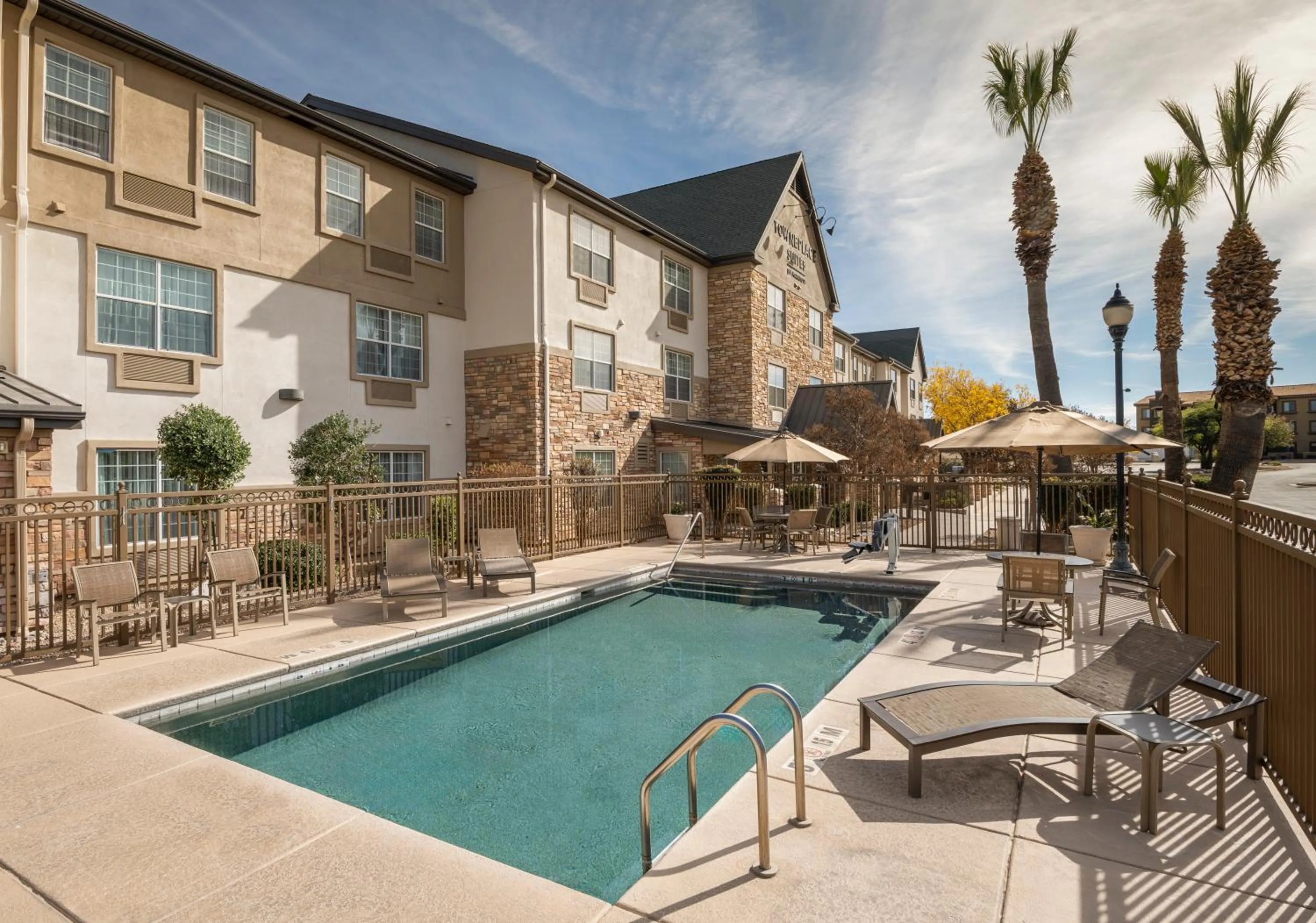 Pool view in TownePlace Suites by Marriott Sierra Vista