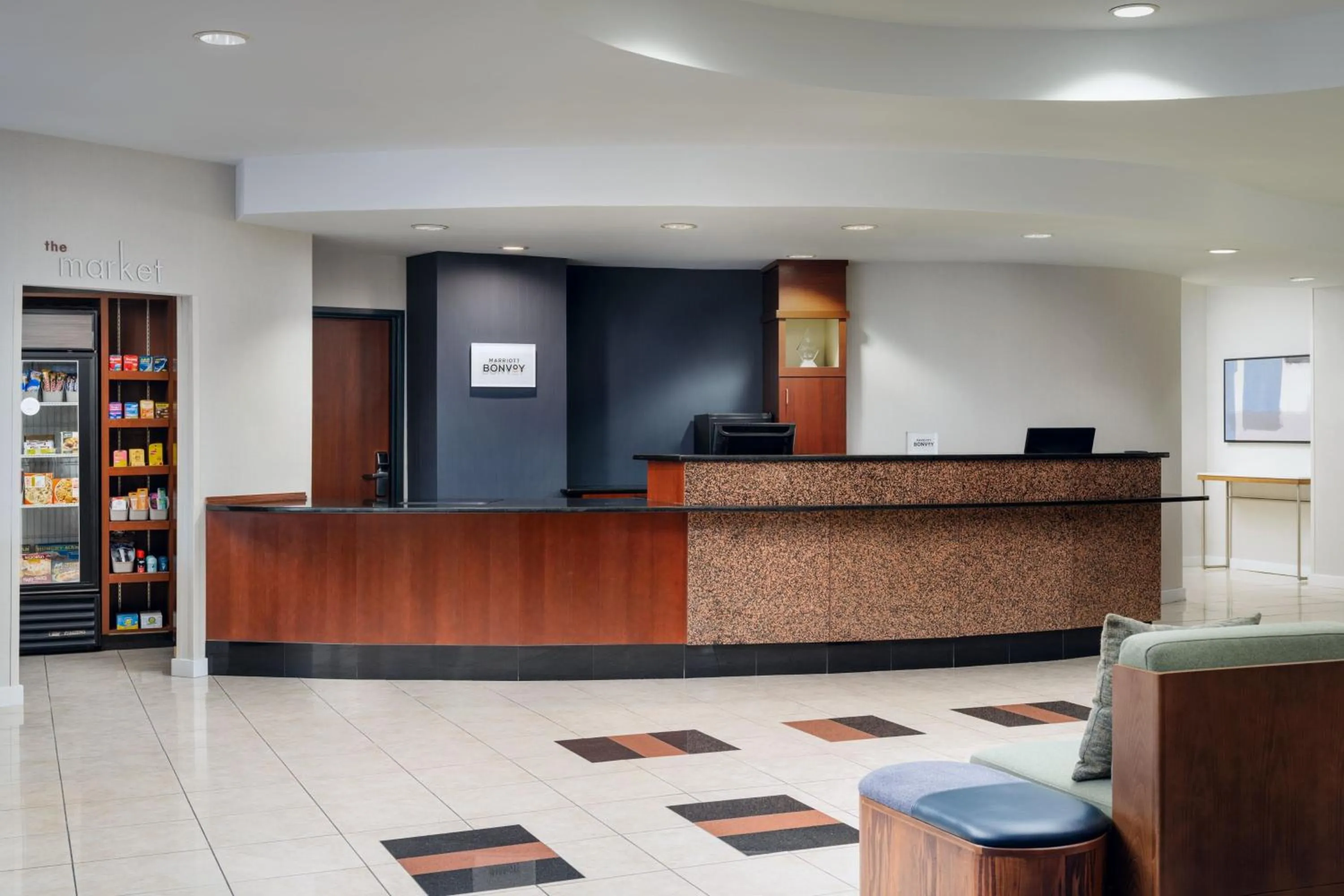 Lobby or reception in Courtyard by Marriott Kingston