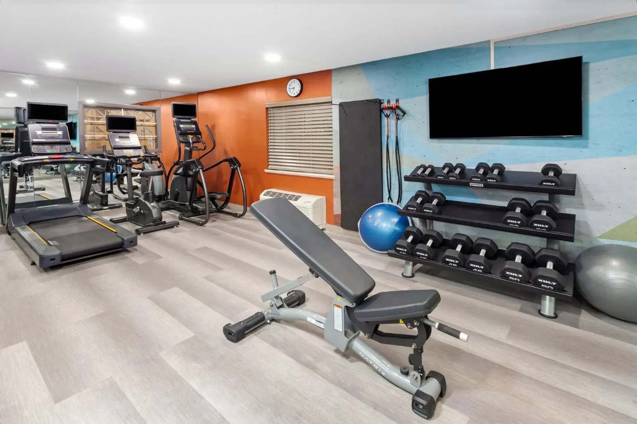 Spa and wellness centre/facilities in Candlewood Suites Harrisonburg by IHG Spa and wellness centre/facilities in Candlewood Suites Harrisonburg by IHG