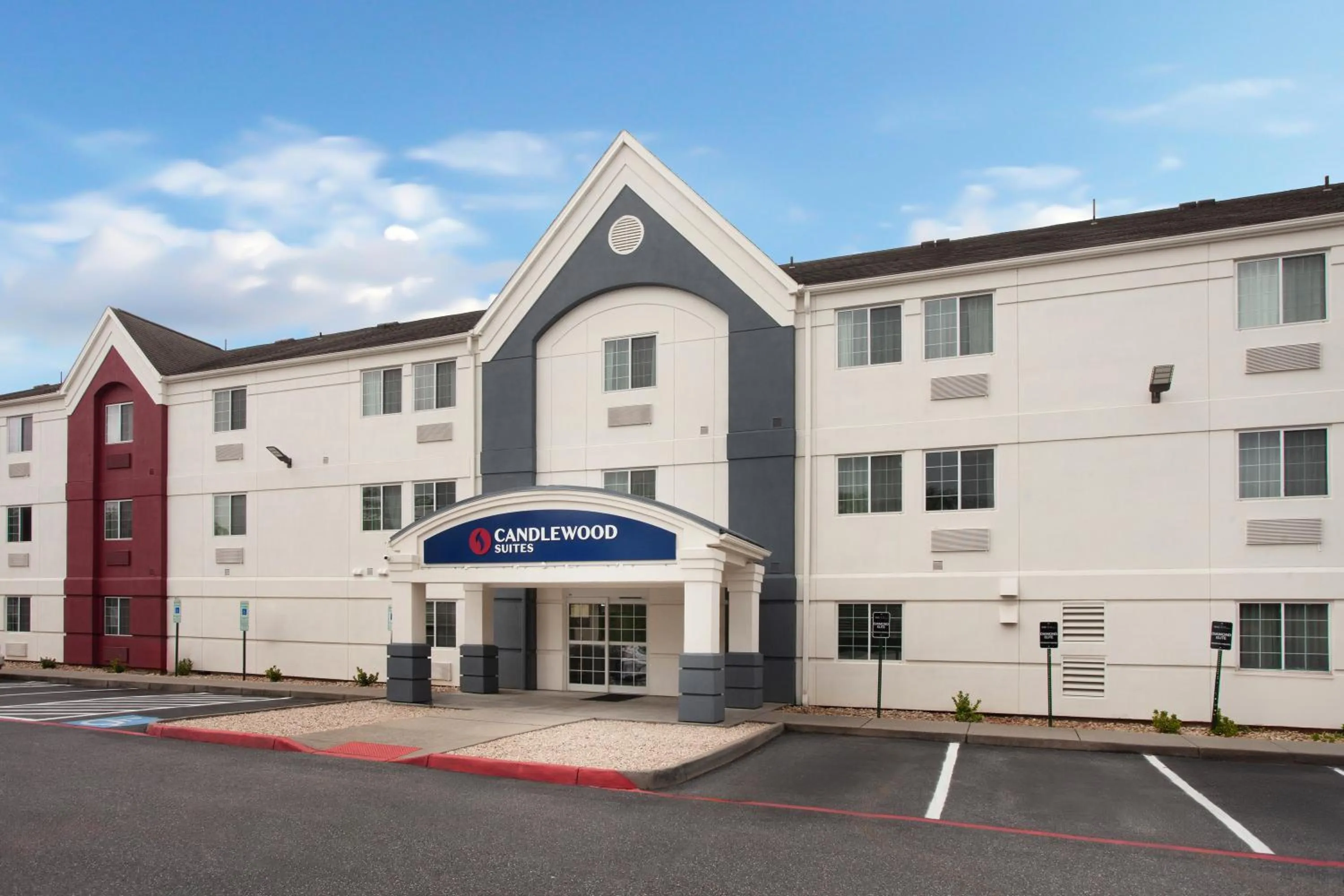 Property building in Candlewood Suites Harrisonburg by IHG