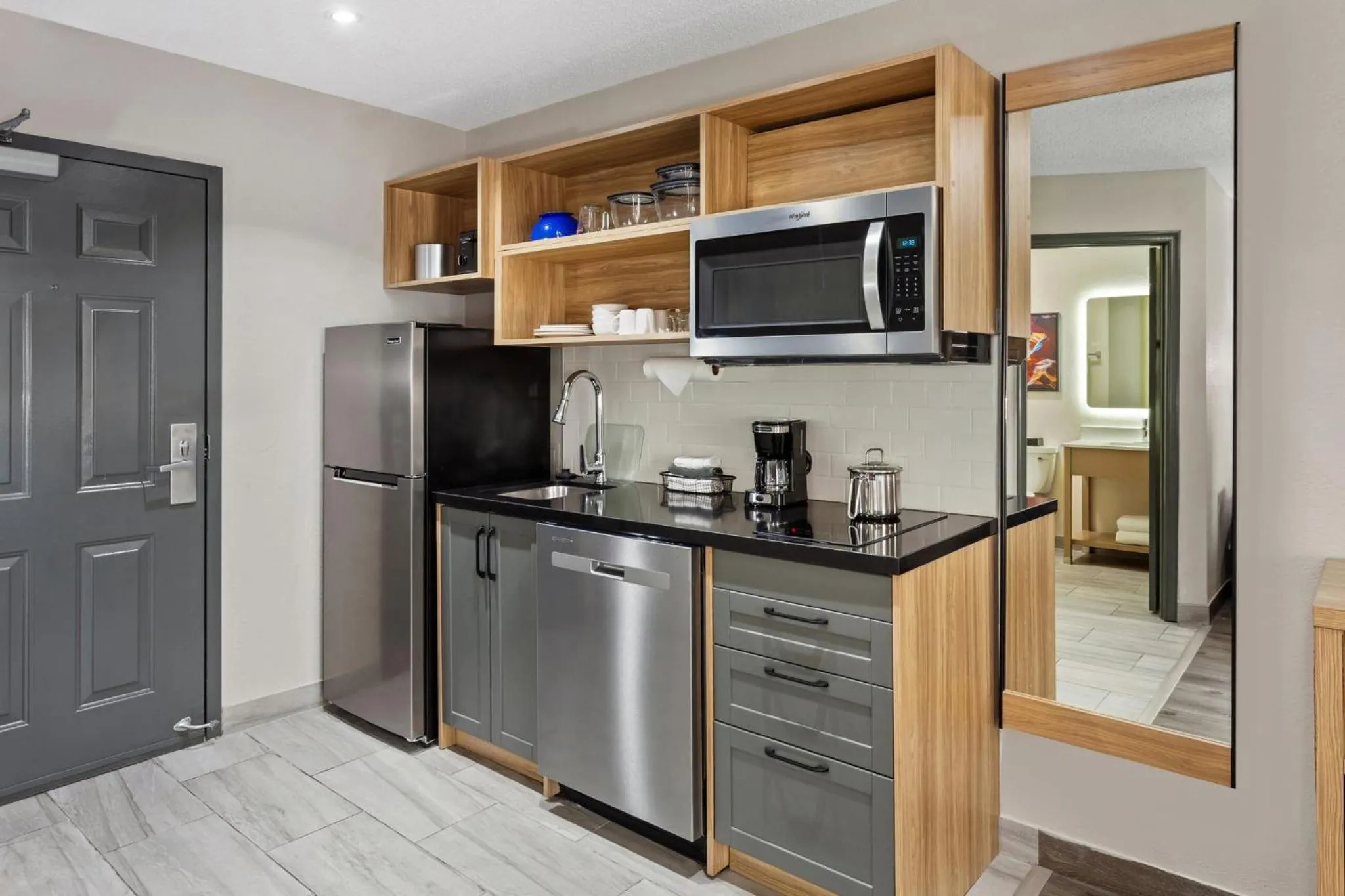 Photo of the whole room in Candlewood Suites Harrisonburg by IHG