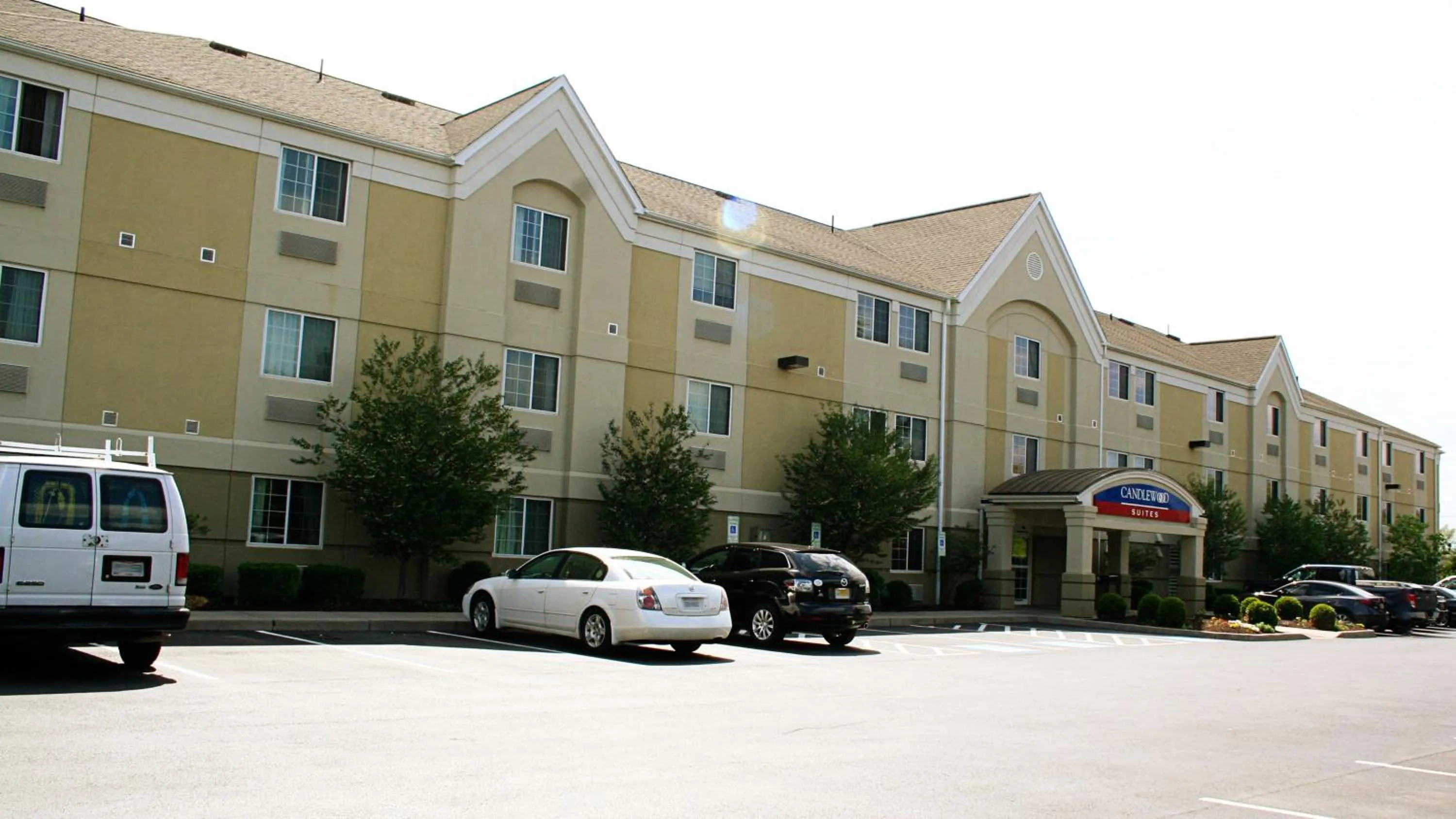 Property building in Candlewood Suites Harrisonburg by IHG