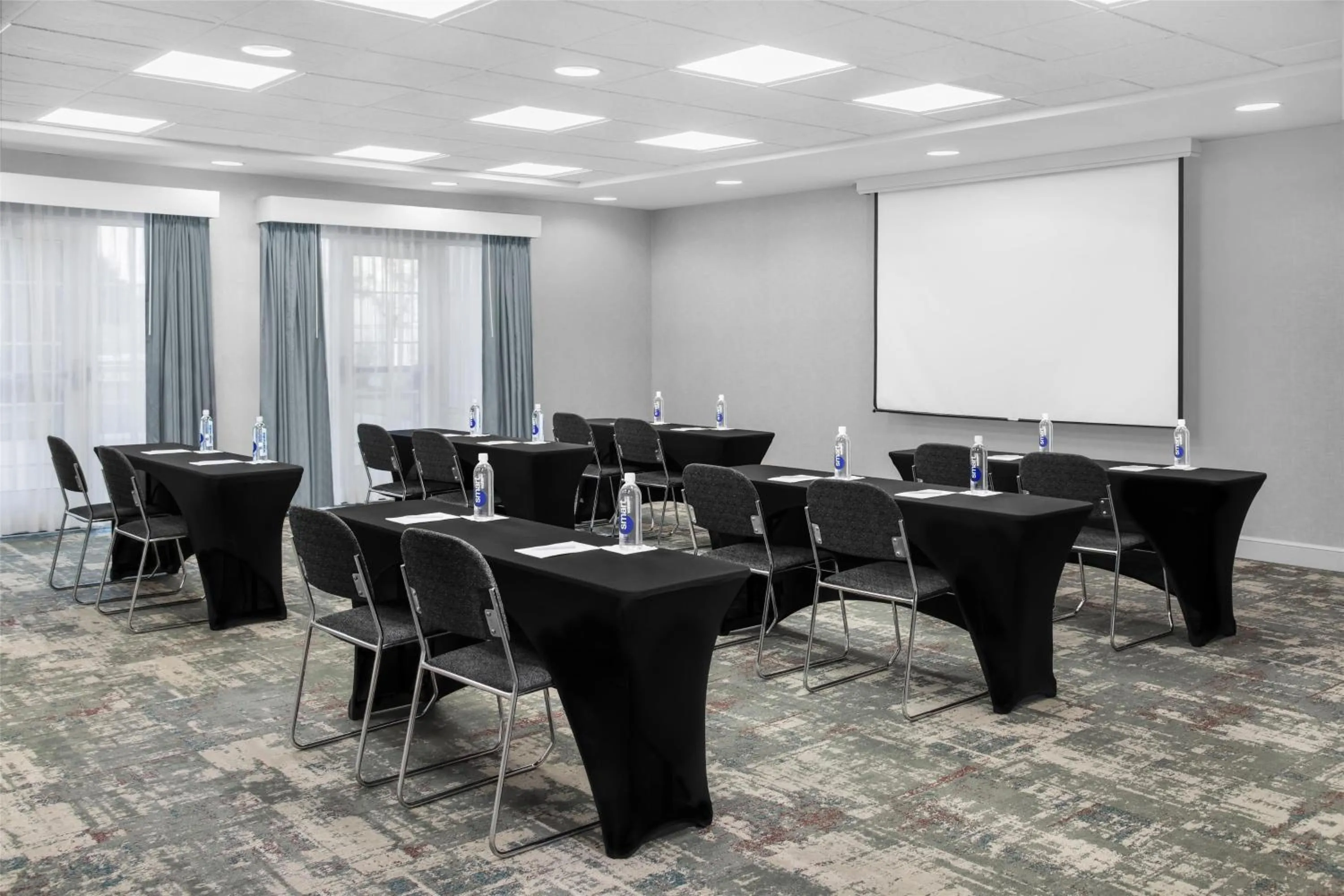 Meeting/conference room in Homewood Suites by Hilton Fayetteville