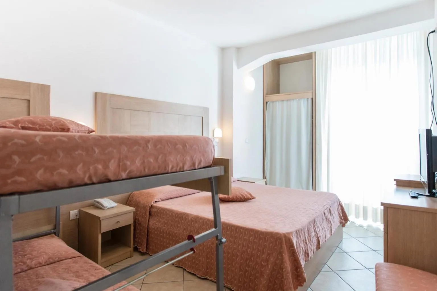 Bed in Hotel Excelsior