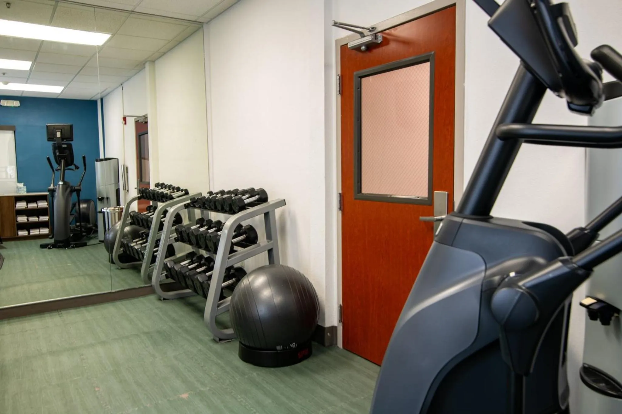 Fitness centre/facilities in Holiday Inn Express & Suites College Station by IHG