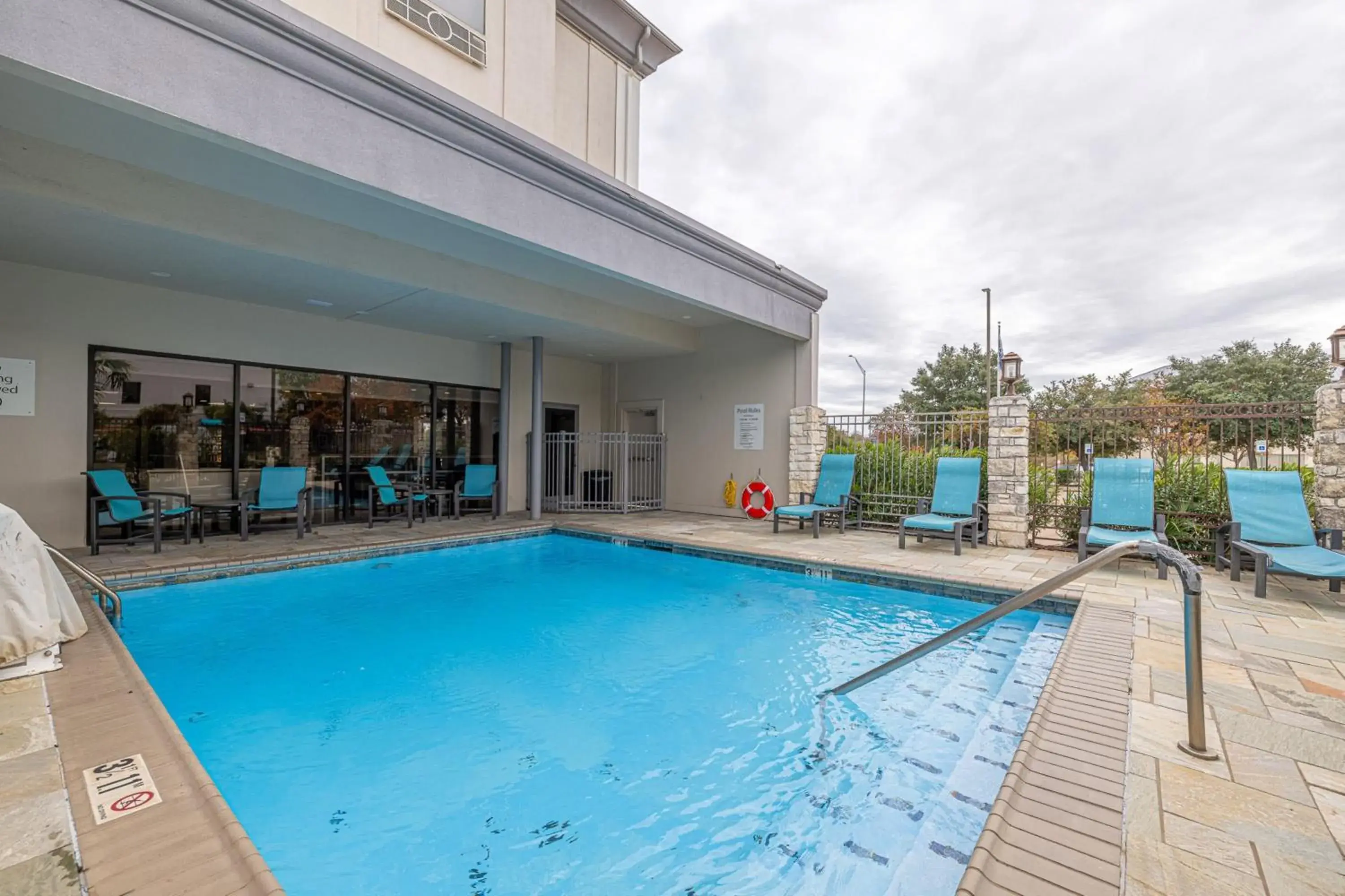 Swimming pool in Holiday Inn Express & Suites College Station by IHG Swimming pool in Holiday Inn Express & Suites College Station by IHG