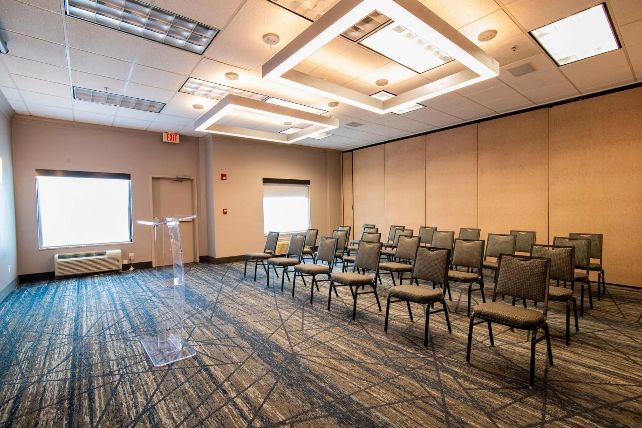 Meeting/conference room in Holiday Inn Express & Suites College Station by IHG