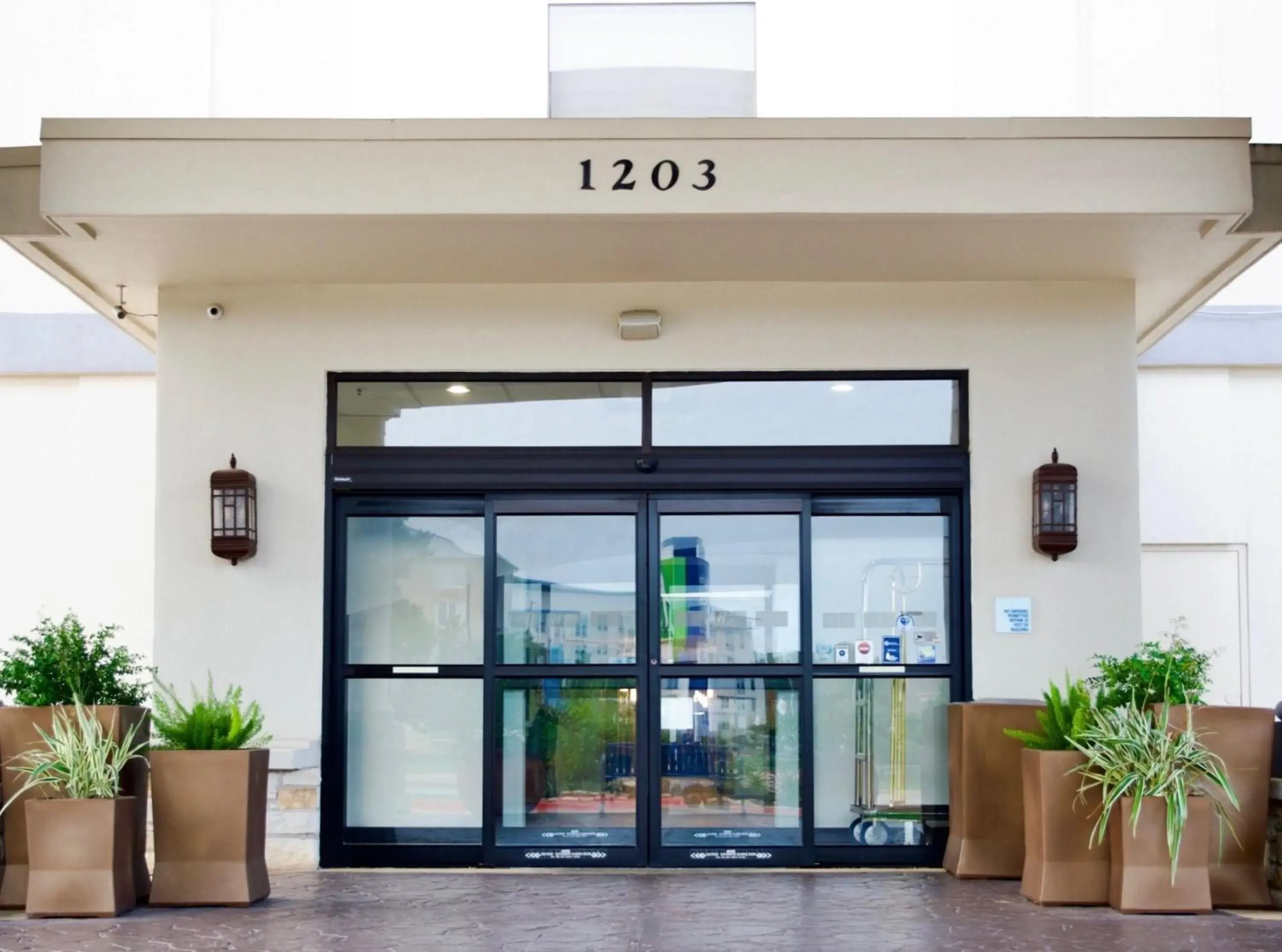 Property building in Holiday Inn Express & Suites College Station by IHG Property building in Holiday Inn Express & Suites College Station by IHG