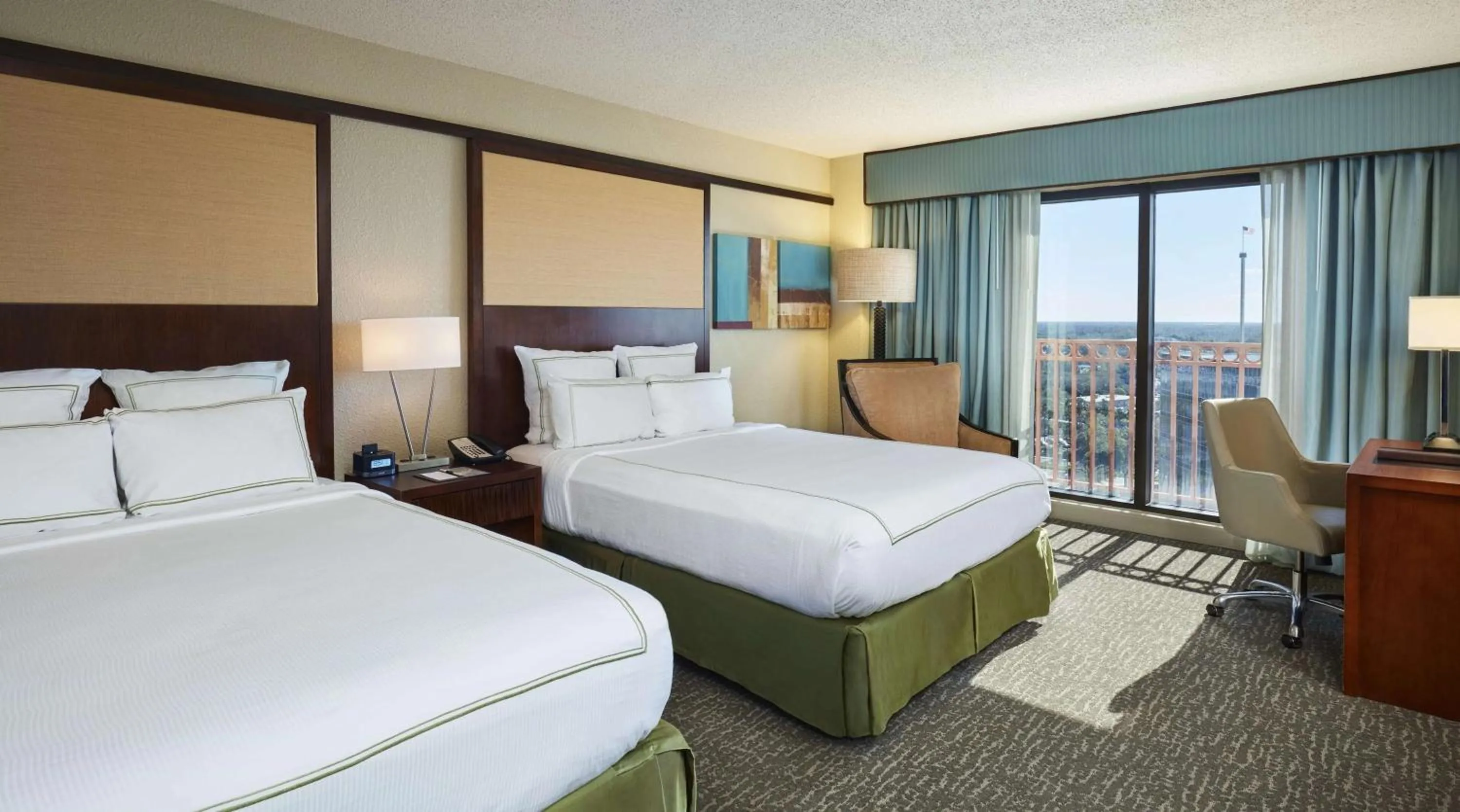 Bedroom, Bed in DoubleTree by Hilton Hotel Orlando at SeaWorld