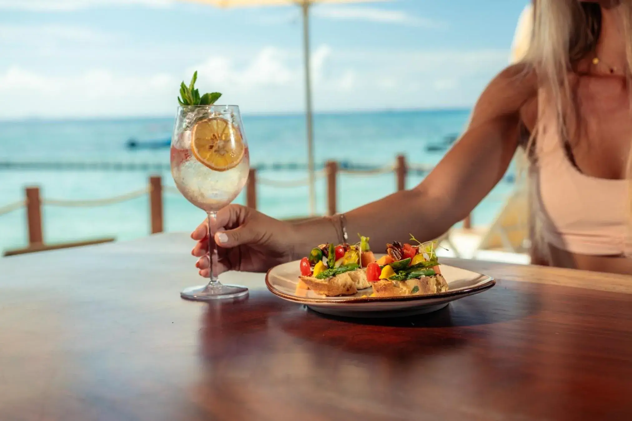 Restaurant/places to eat in The Reef Coco Beach Resort & Spa- Optional All Inclusive Restaurant/places to eat in The Reef Coco Beach Resort & Spa- Optional All Inclusive