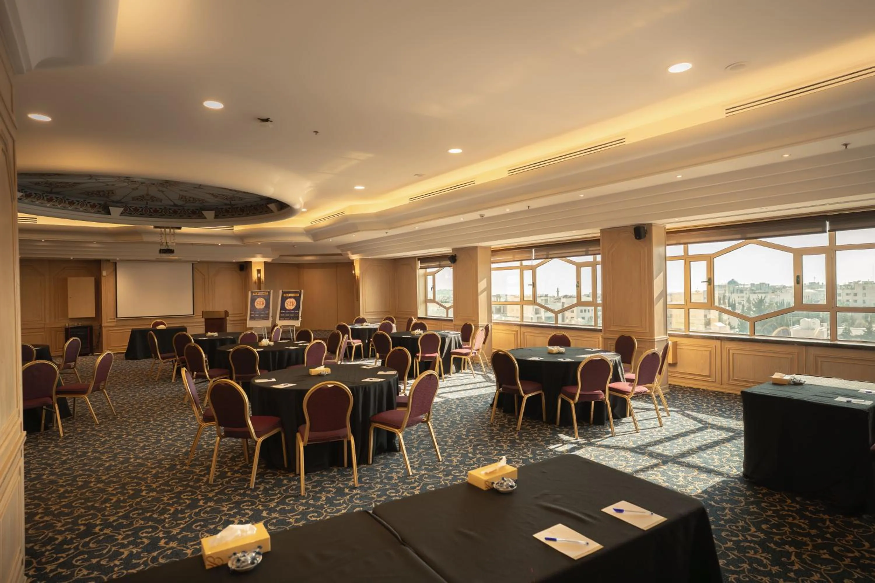 Banquet/Function facilities in Bristol Hotel