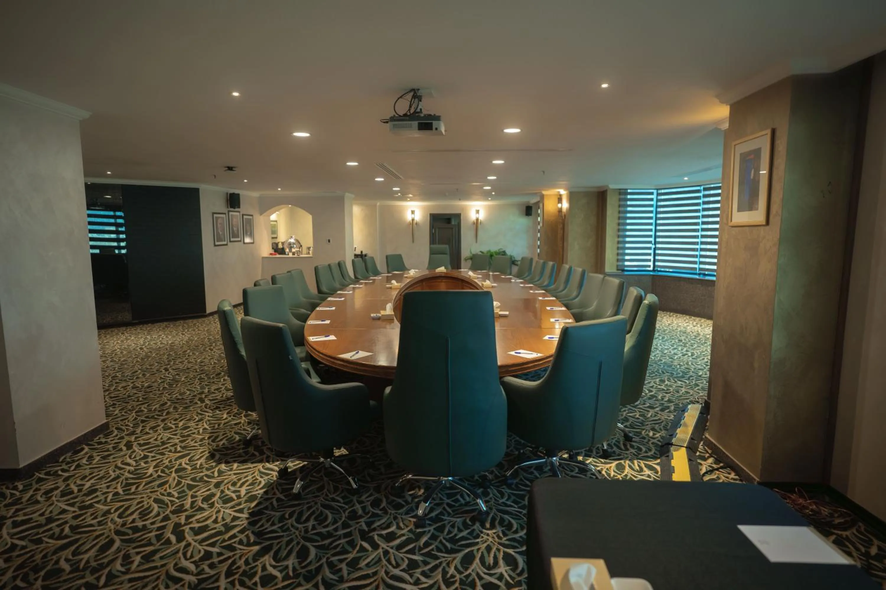 Banquet/Function facilities in Bristol Hotel