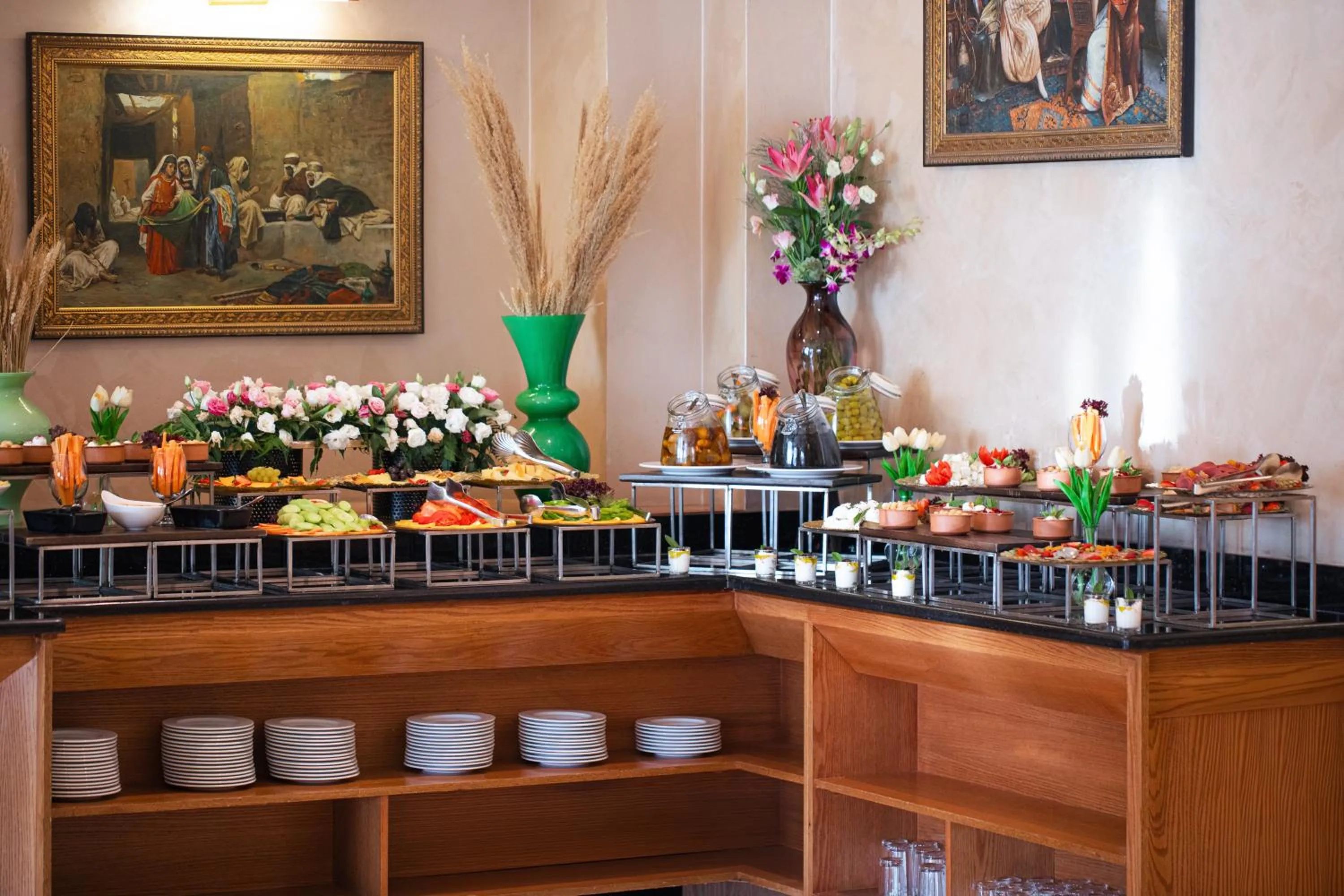 Food in Bristol Hotel