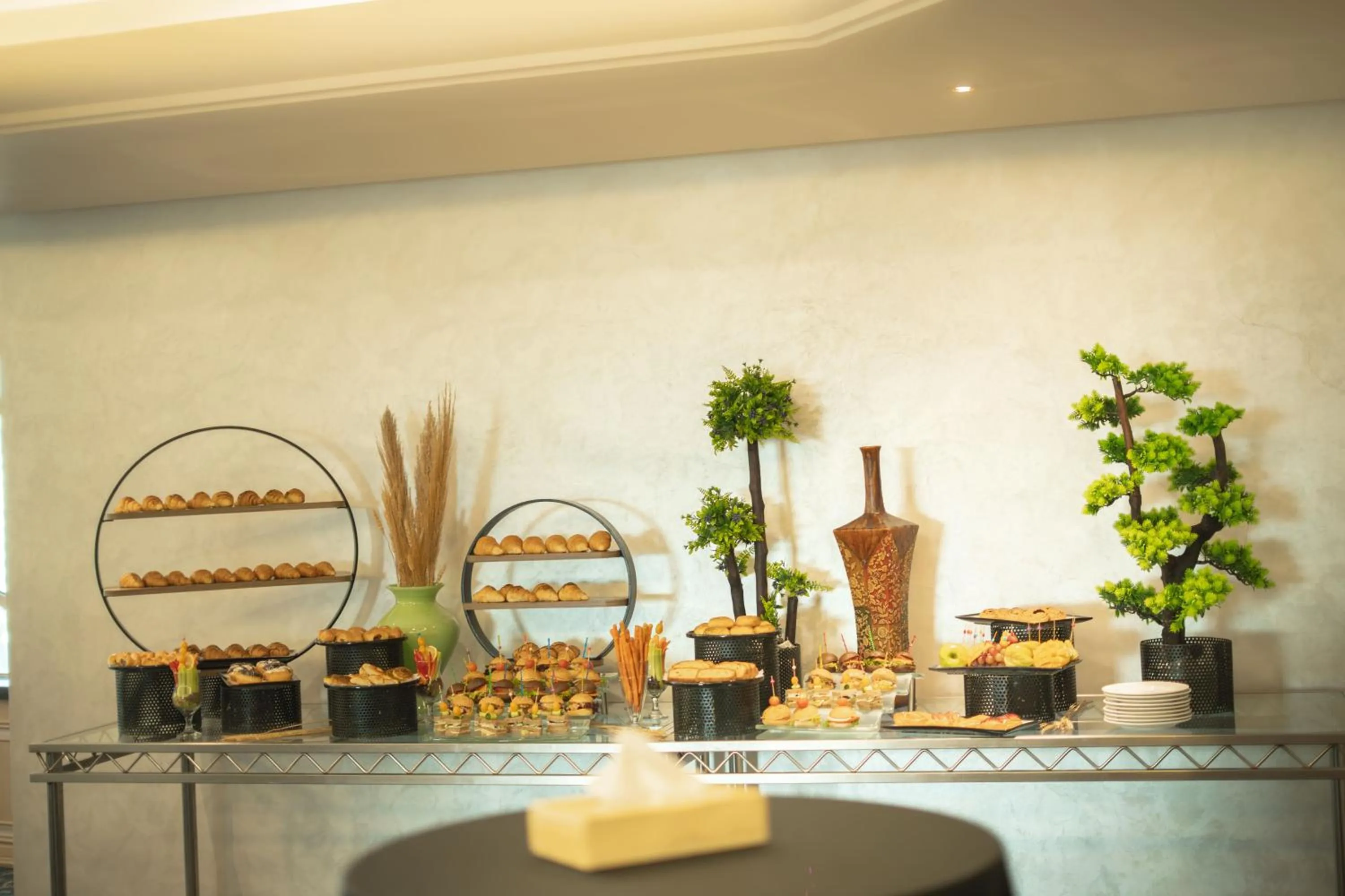 Food in Bristol Hotel