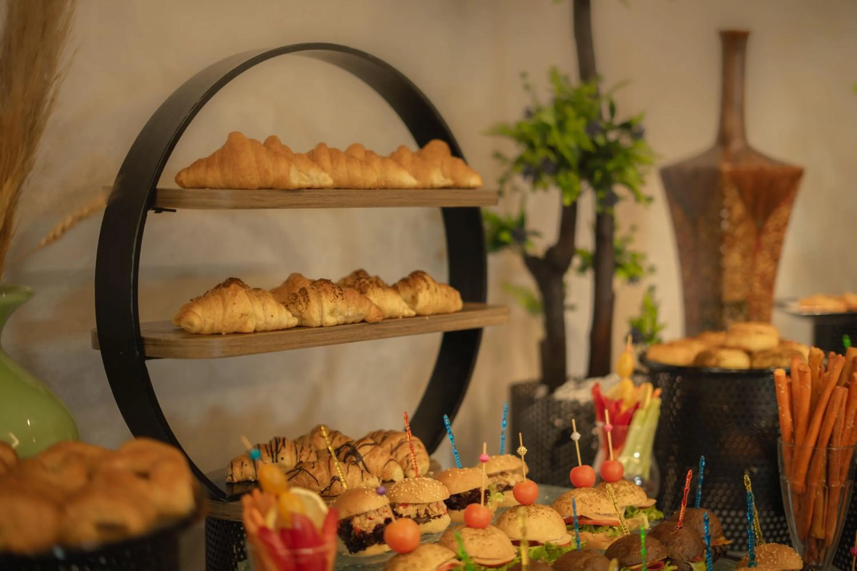 Food in Bristol Hotel