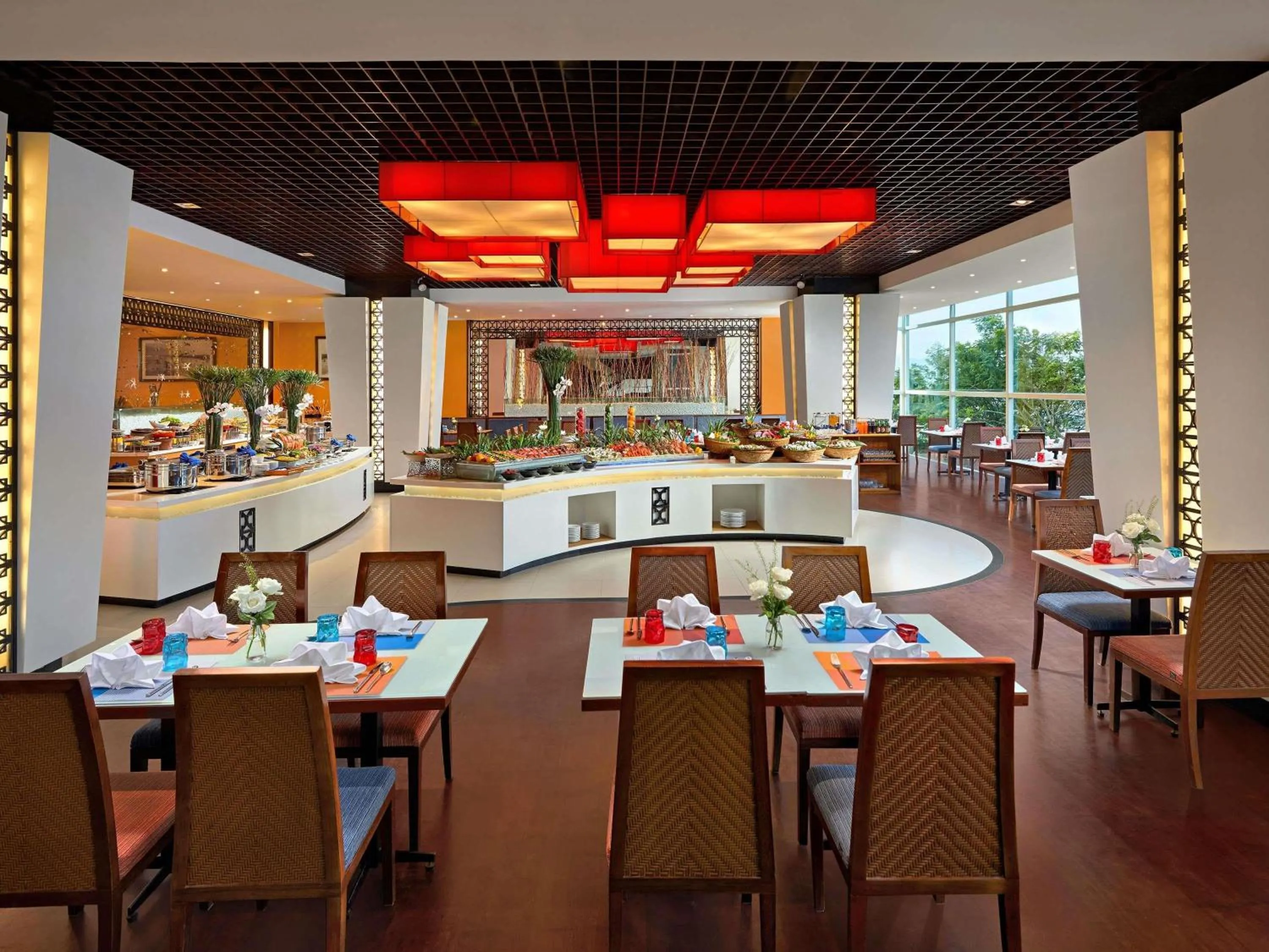 Restaurant/places to eat in Novotel Nha Trang