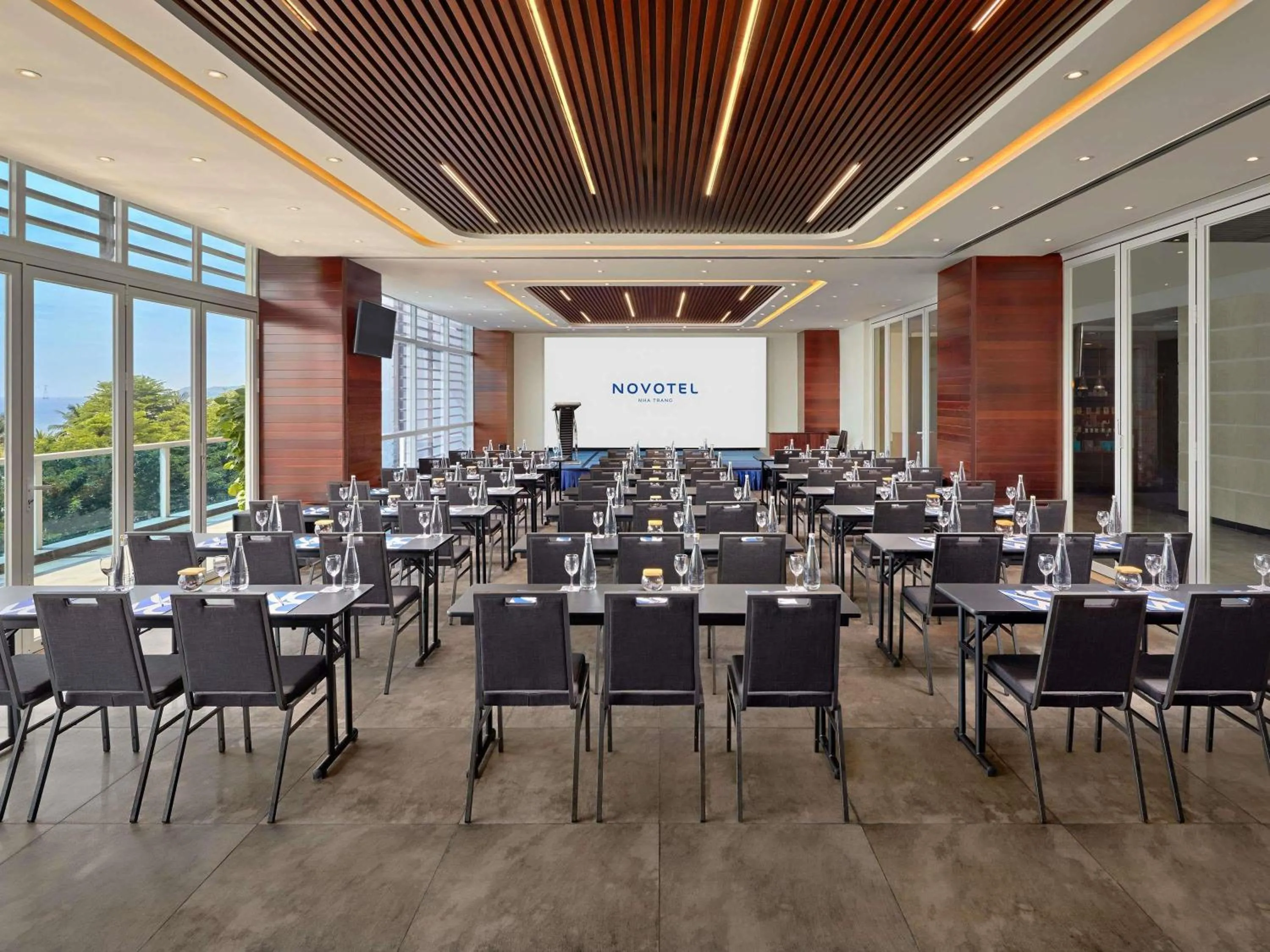 Meeting/conference room in Novotel Nha Trang