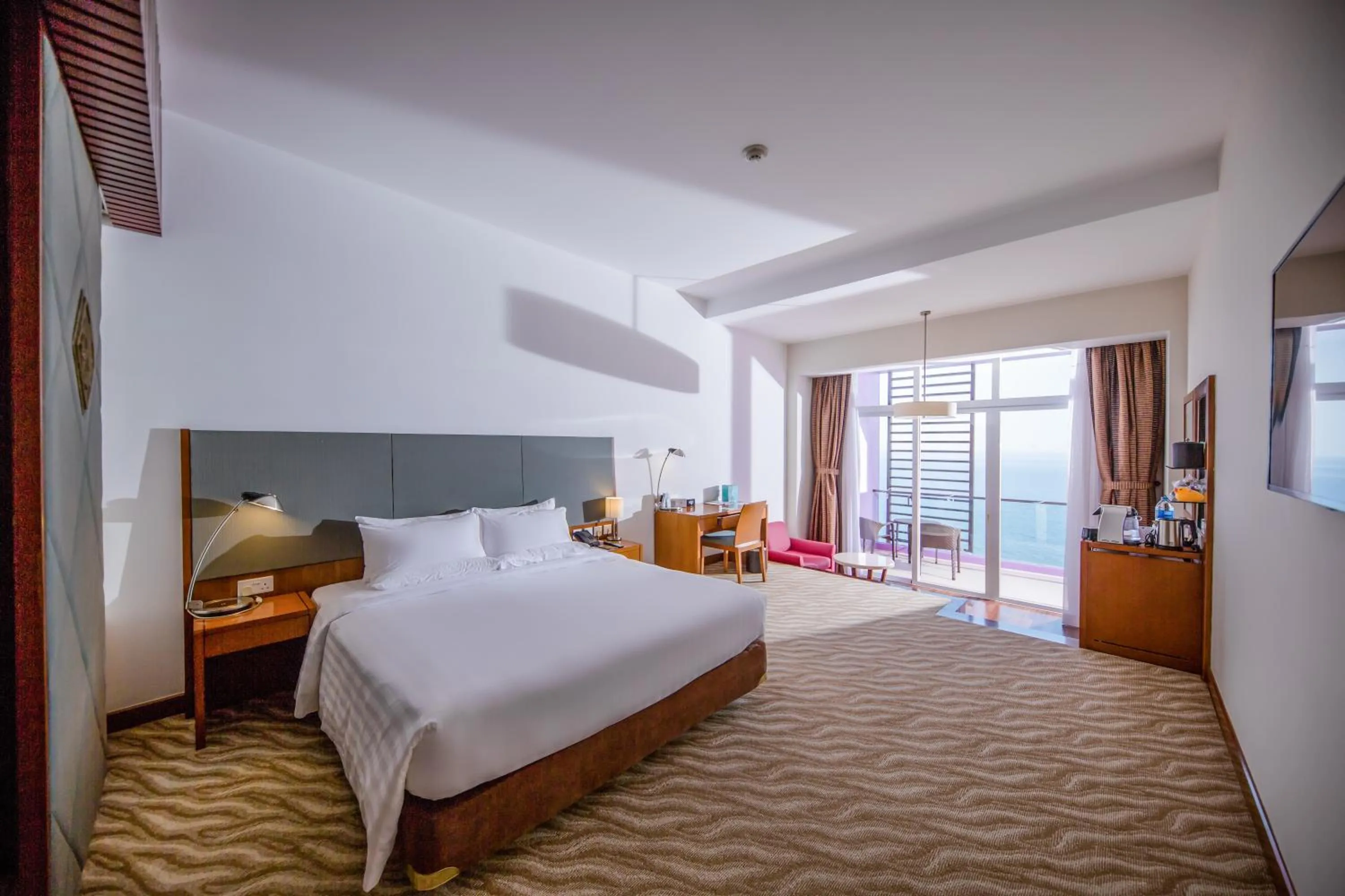 Bedroom, Bed in Novotel Nha Trang