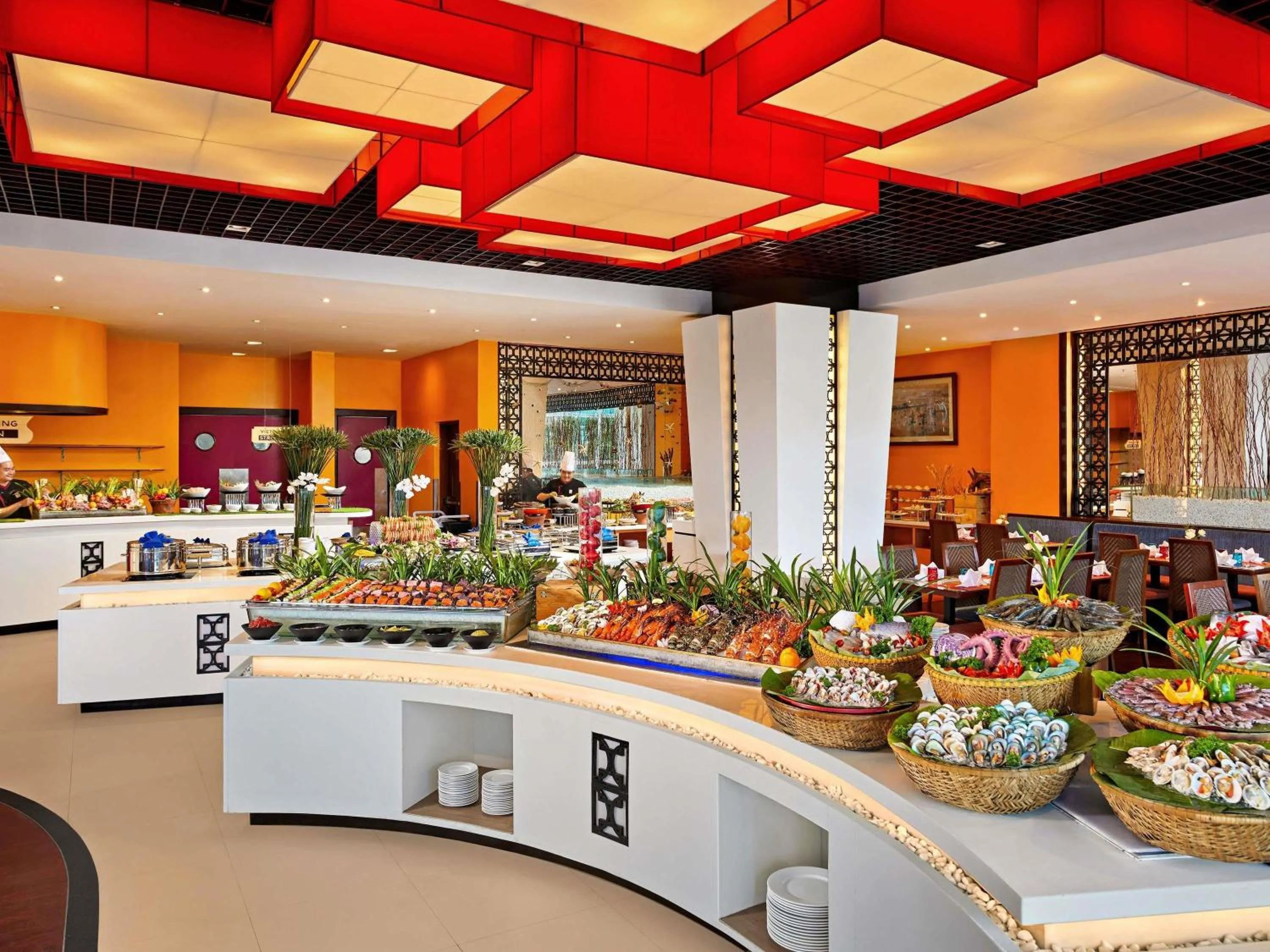 Restaurant/places to eat in Novotel Nha Trang