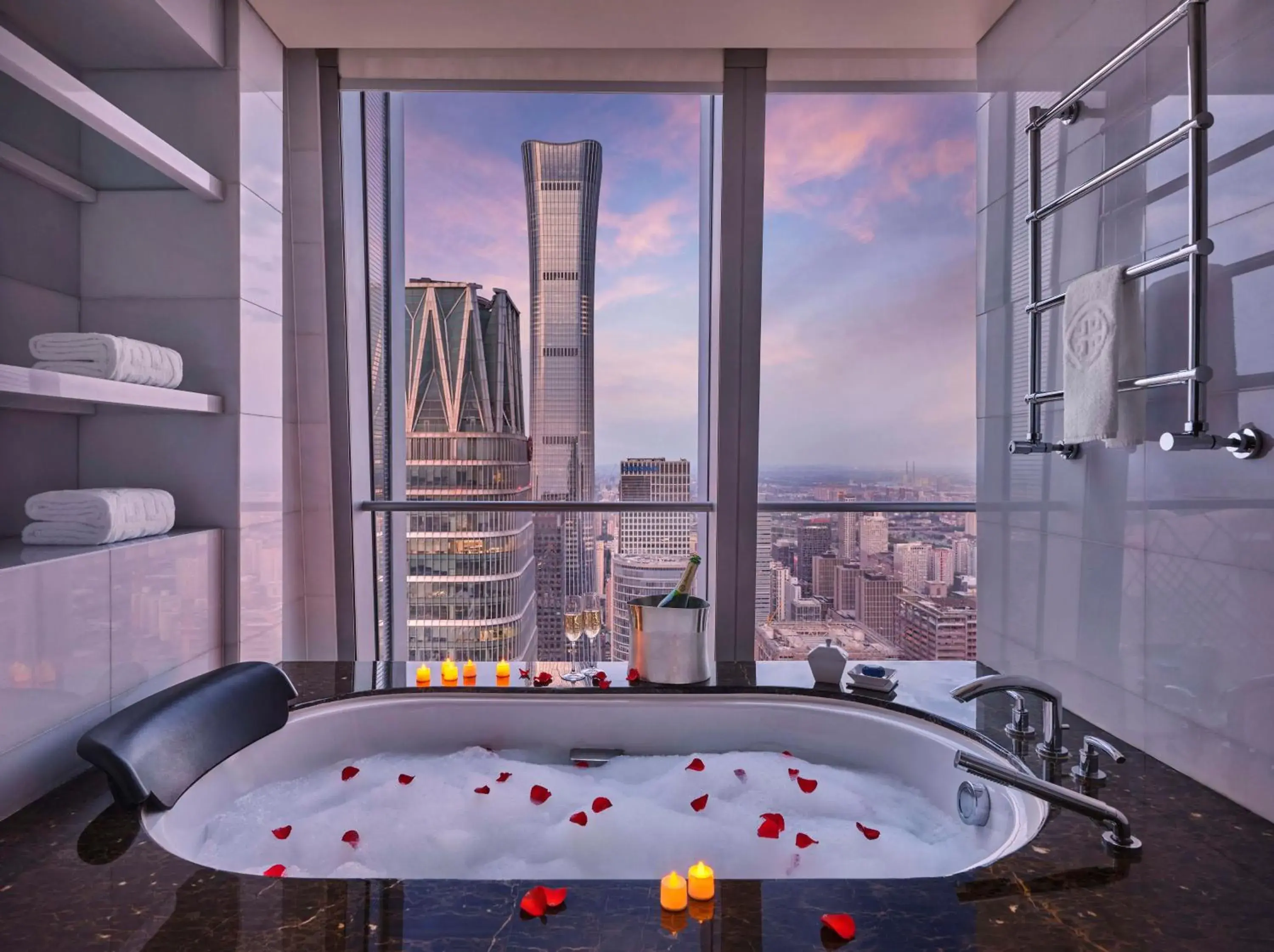 Bedroom in China World Summit Wing, Beijing Bedroom in China World Summit Wing, Beijing