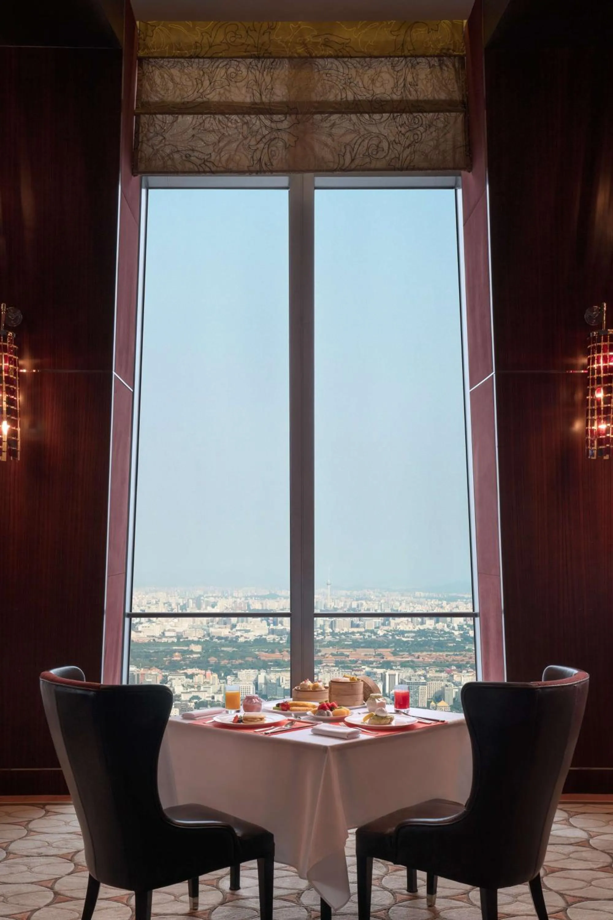 Restaurant/places to eat in China World Summit Wing, Beijing