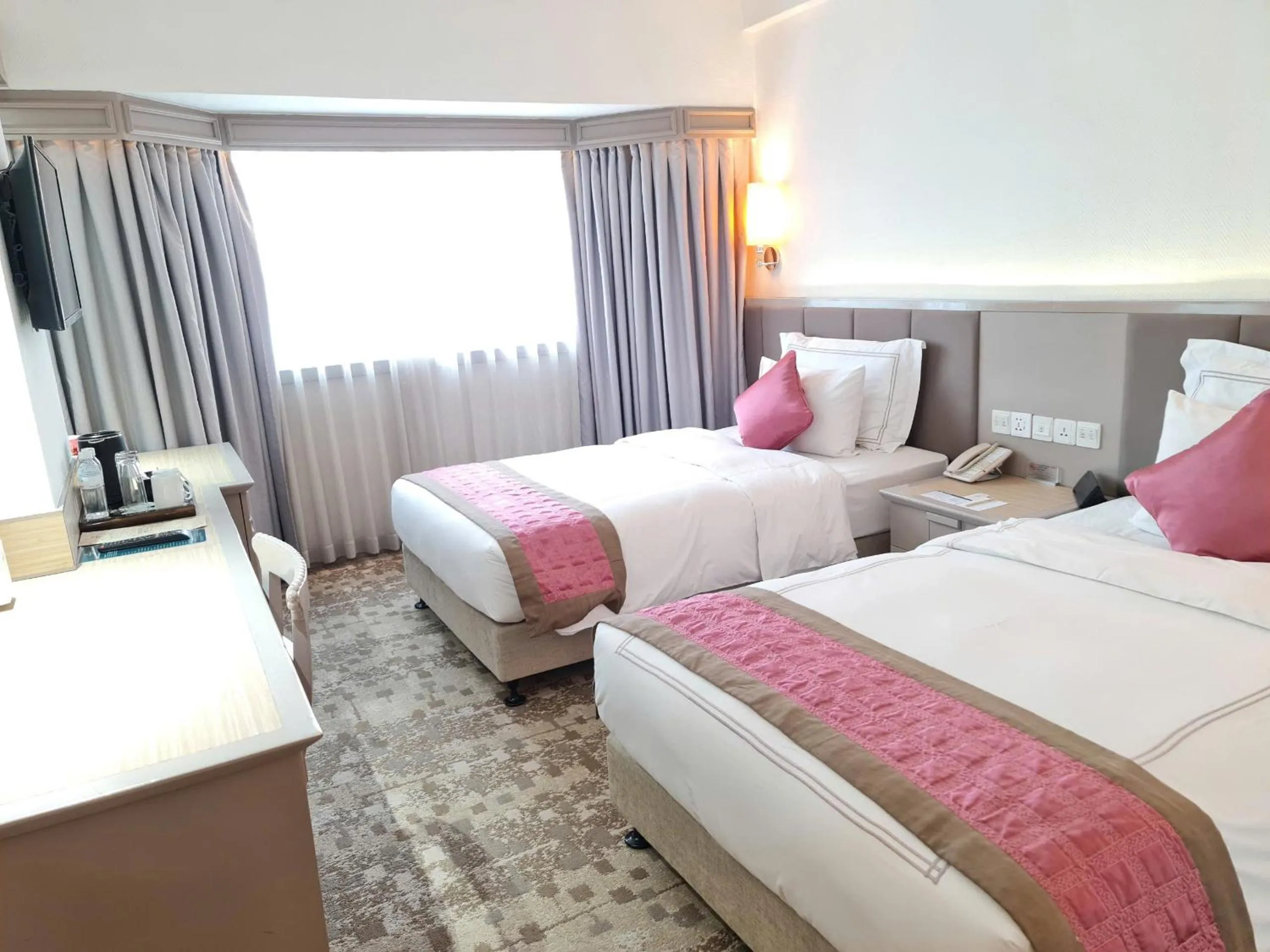 Bed in Sunway Hotel Hanoi