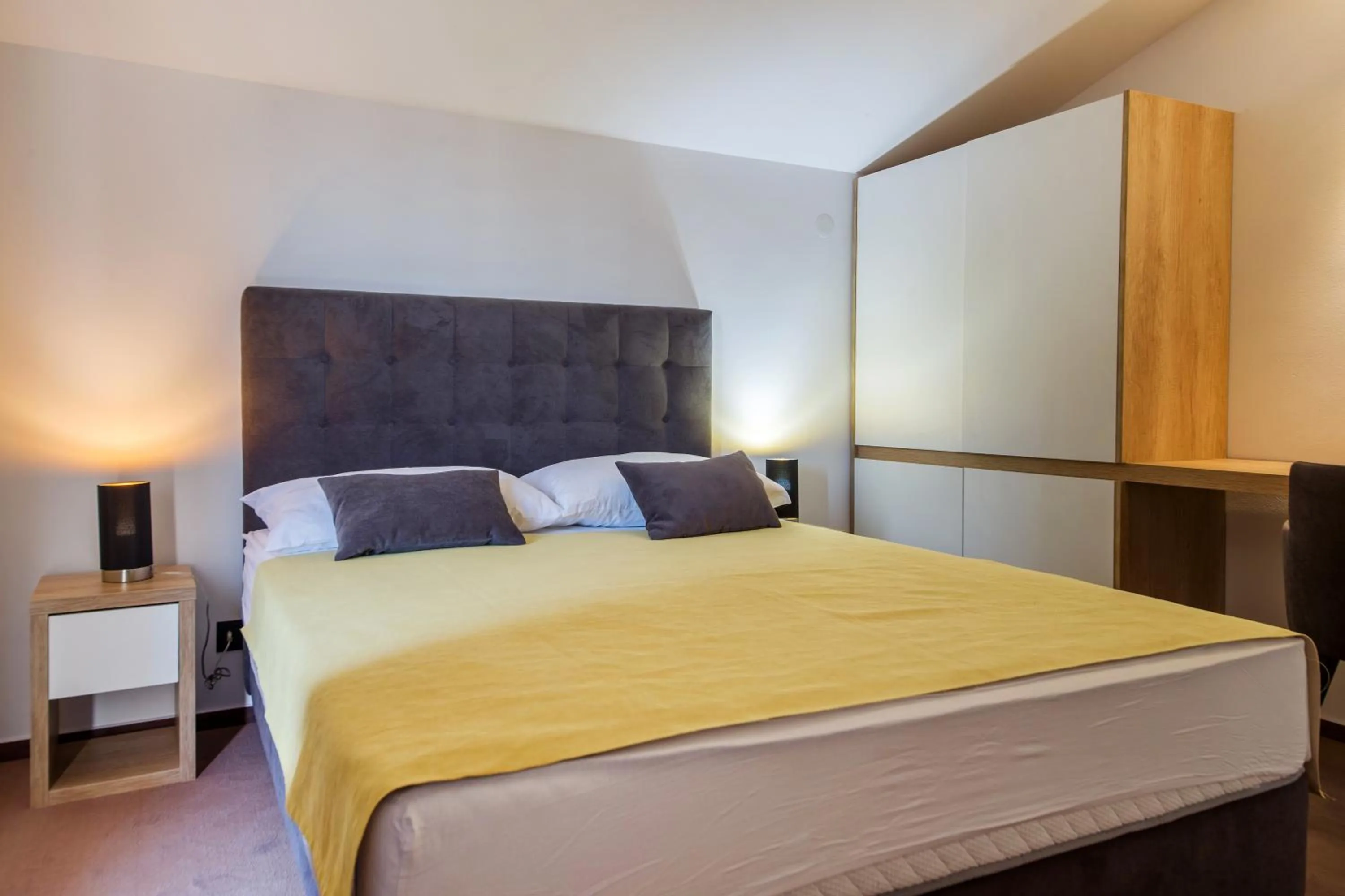 Bedroom, Bed in Villa M