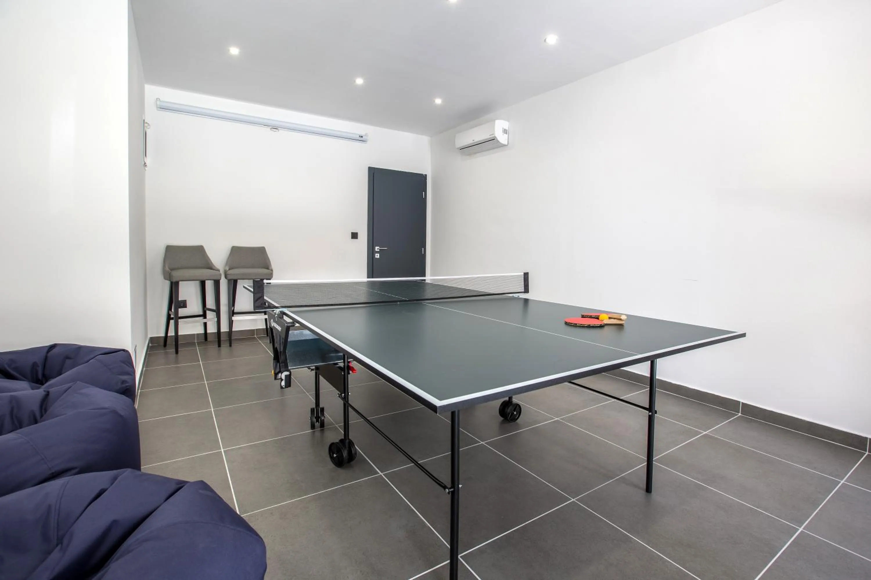 Game Room in Villa M