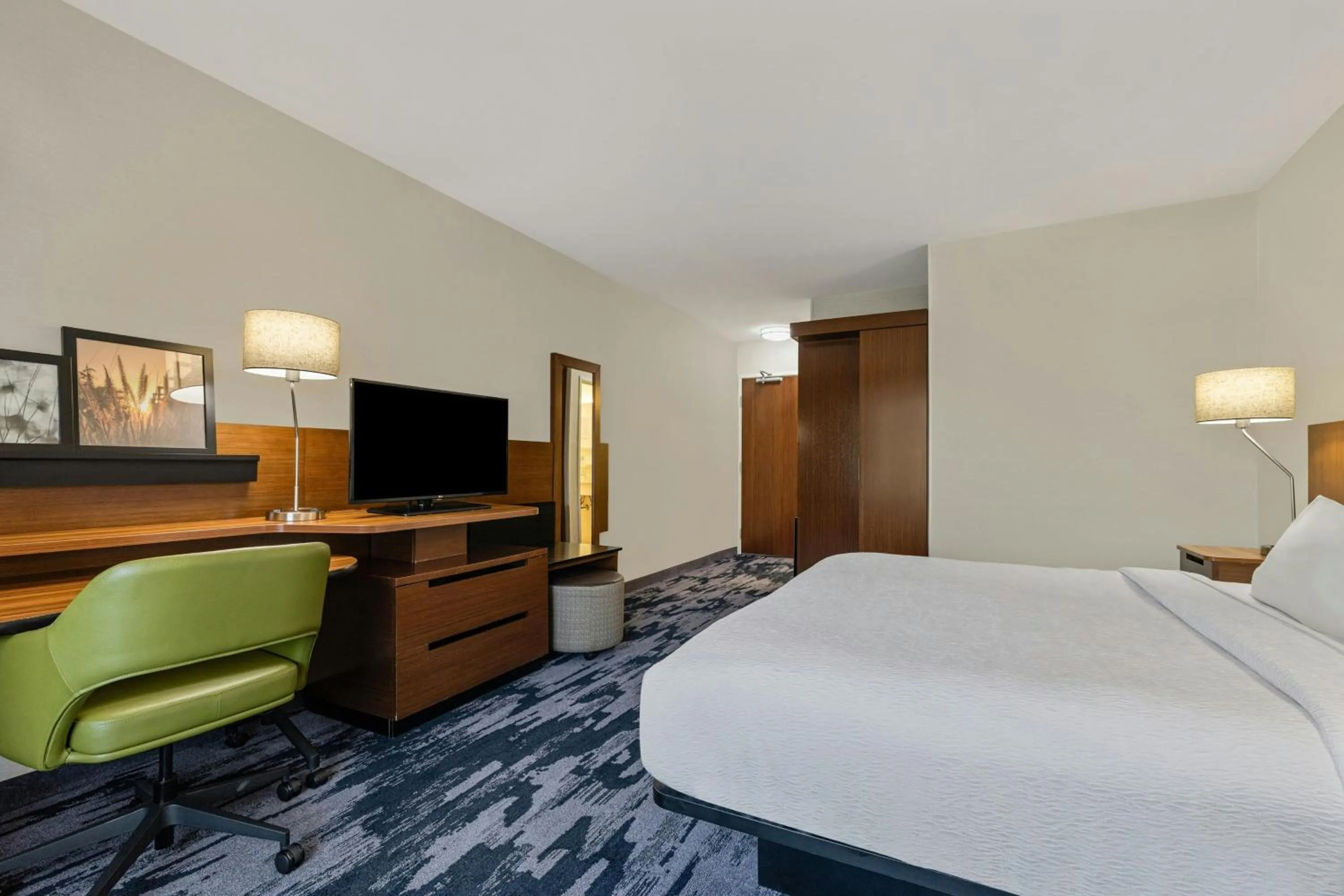 Bedroom, Bed in Fairfield Inn & Suites by Marriott Nashville Downtown-MetroCenter
