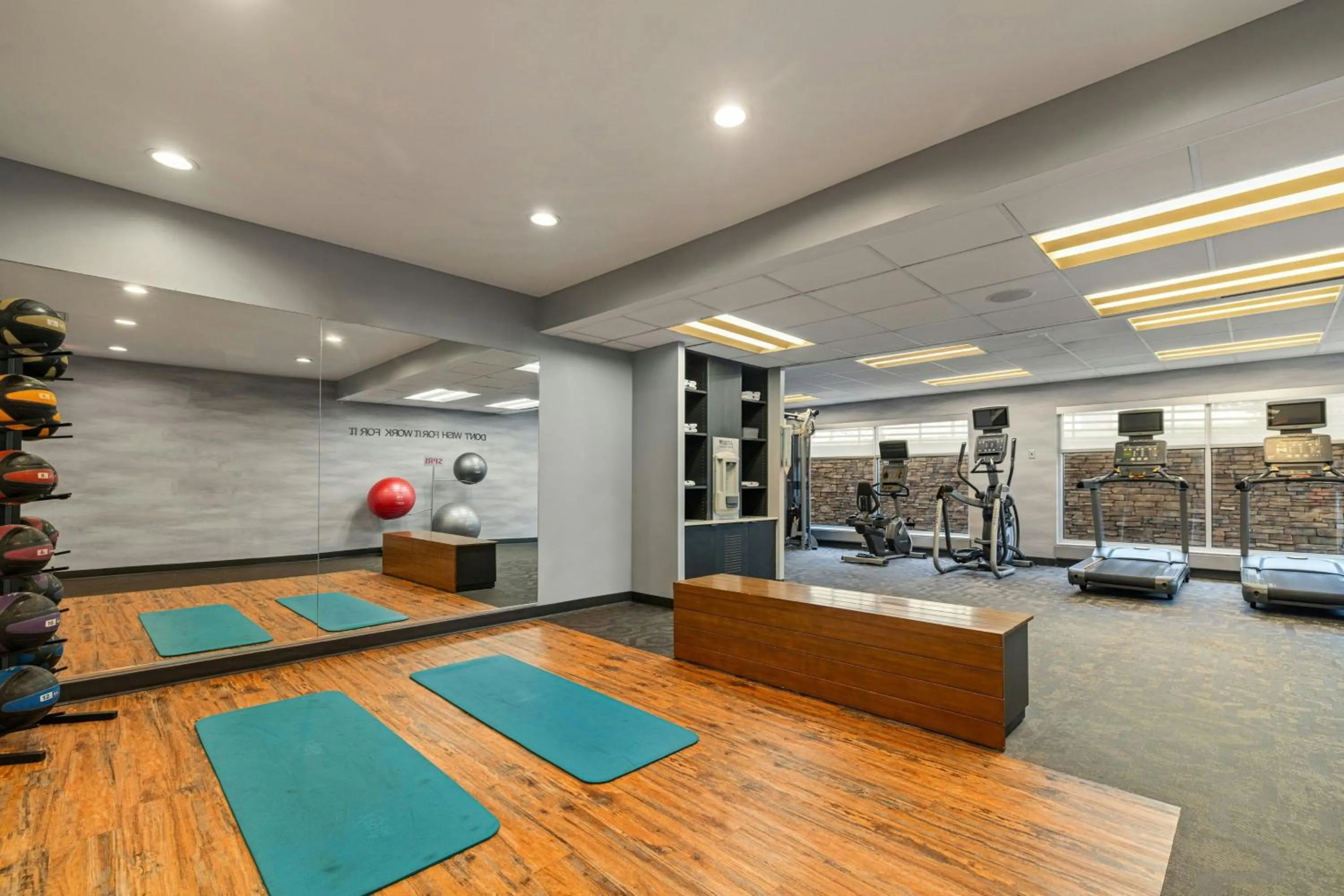 Fitness centre/facilities in Fairfield Inn & Suites by Marriott Nashville Downtown-MetroCenter