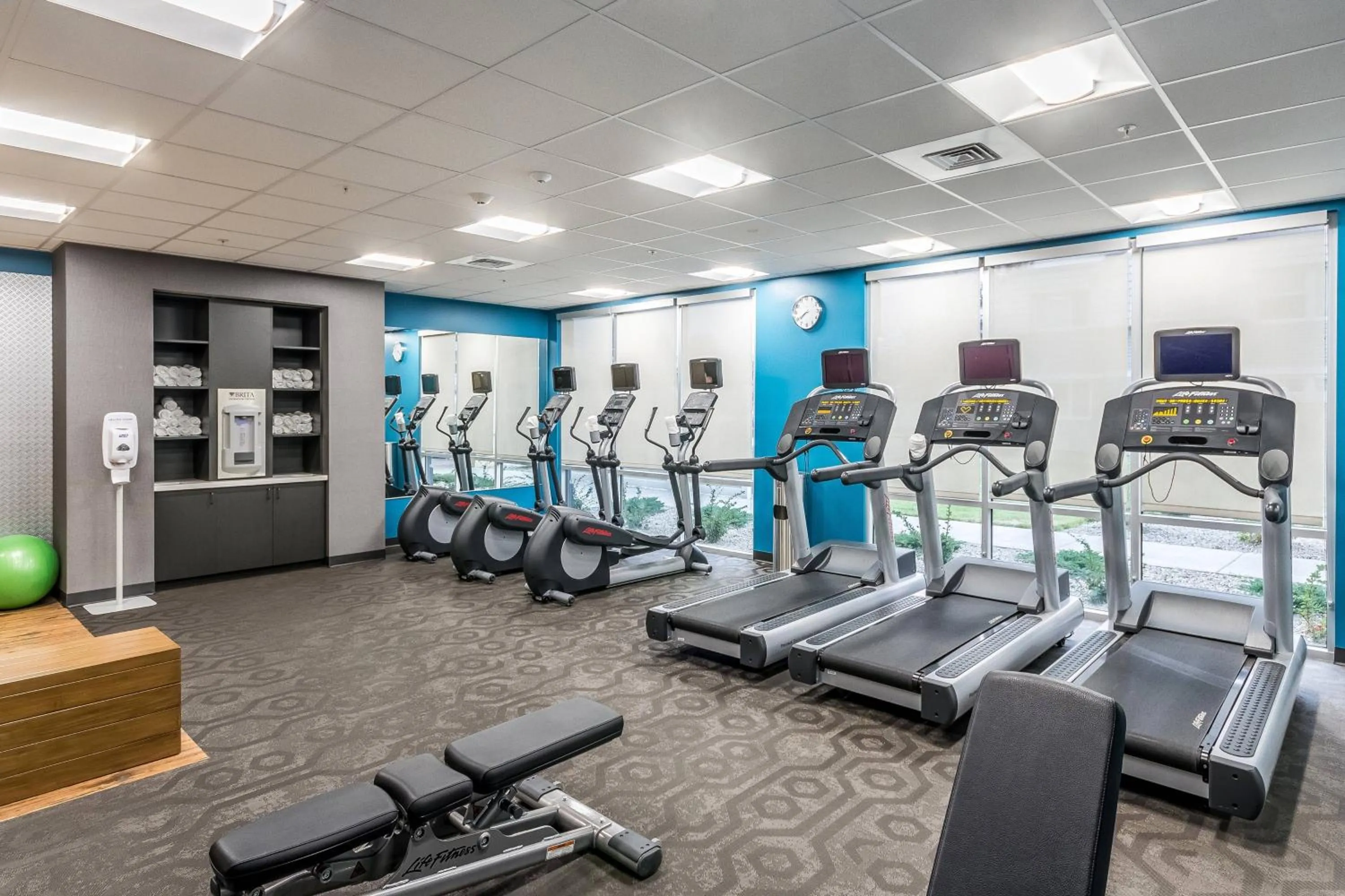 Fitness centre/facilities in Fairfield Inn & Suites by Marriott Butte