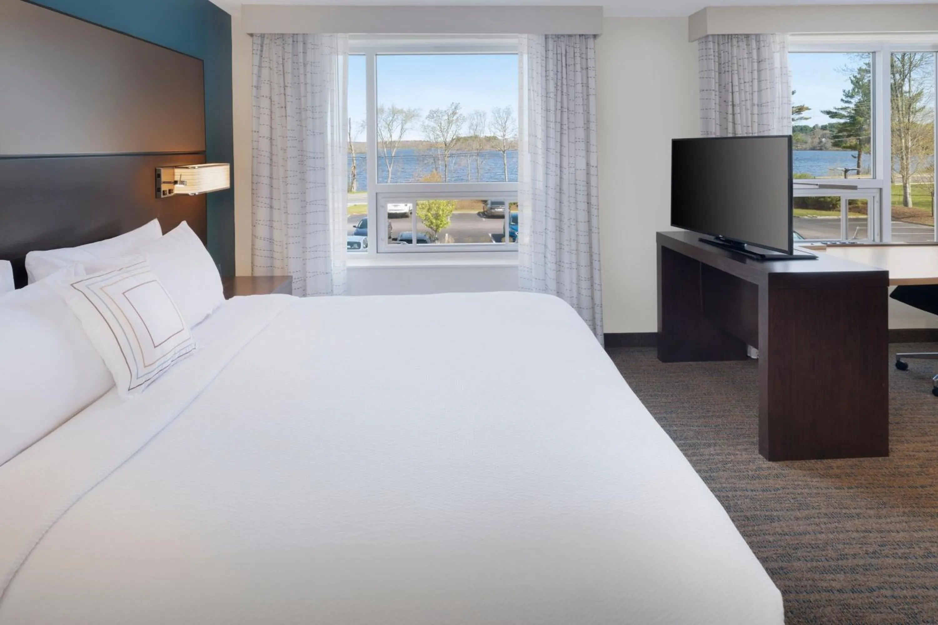 Bedroom, Bed in Residence Inn by Marriott Boston Bridgewater