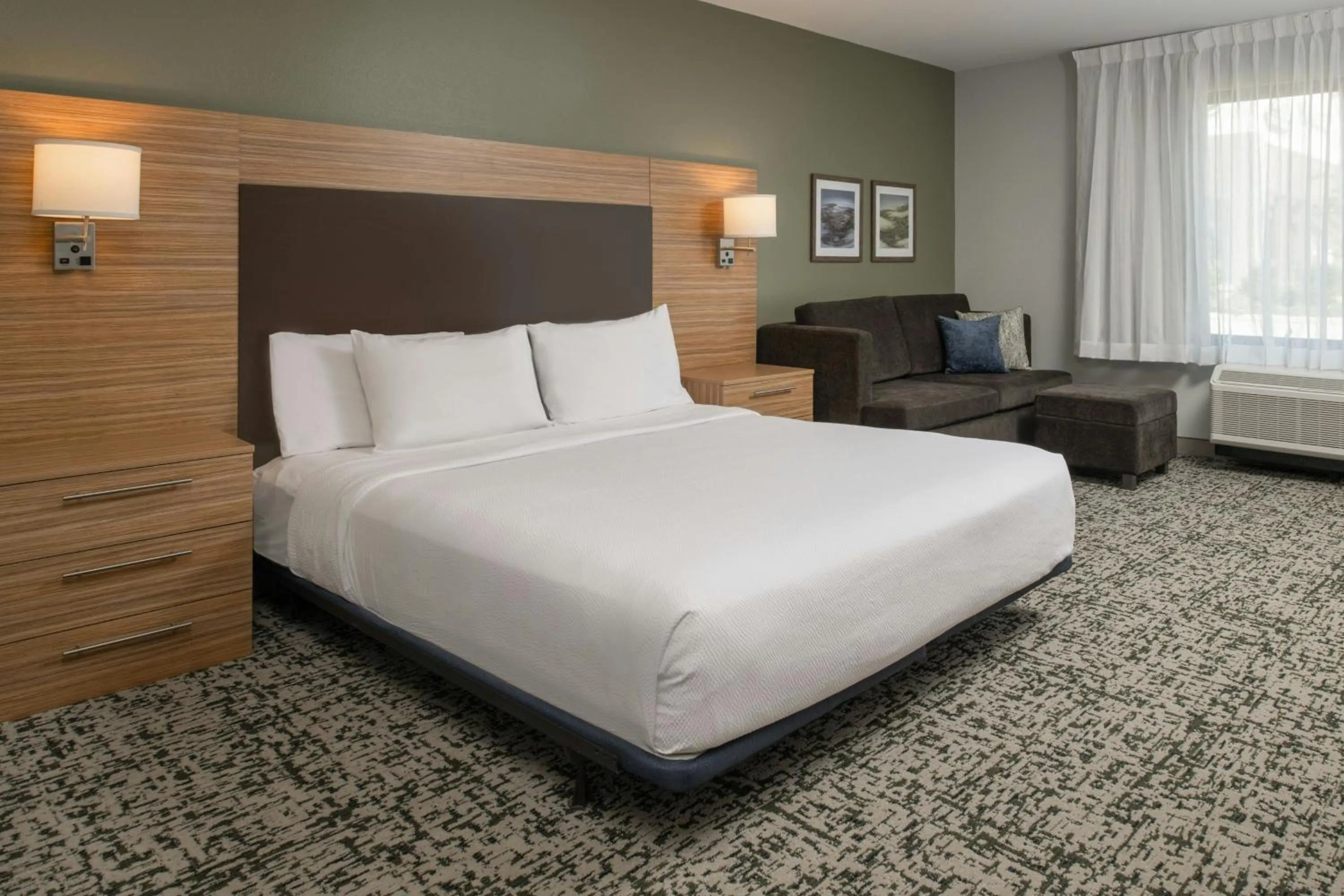 Photo of the whole room, Bed in TownePlace Suites by Marriott Slidell