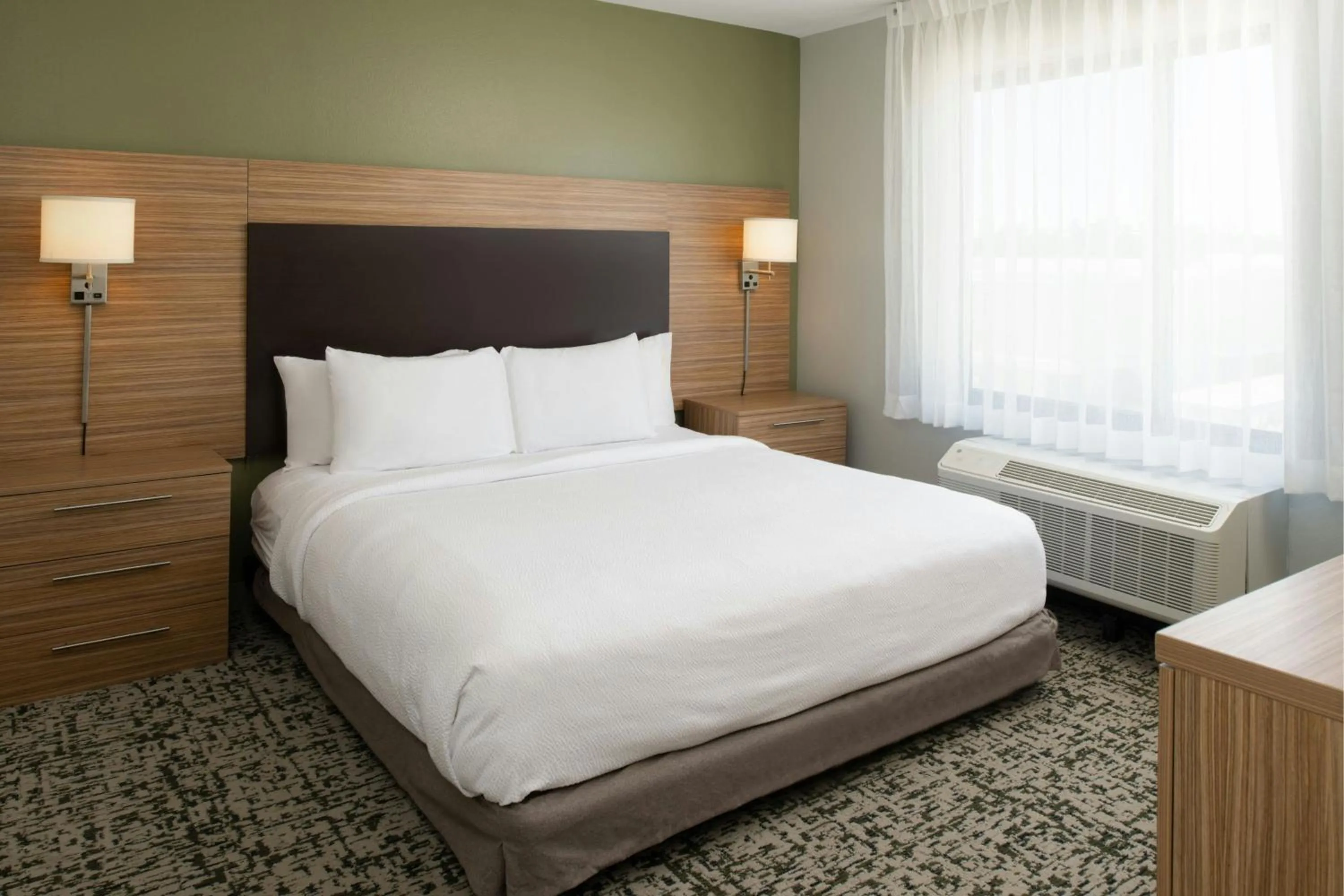 Bedroom, Bed in TownePlace Suites by Marriott Slidell