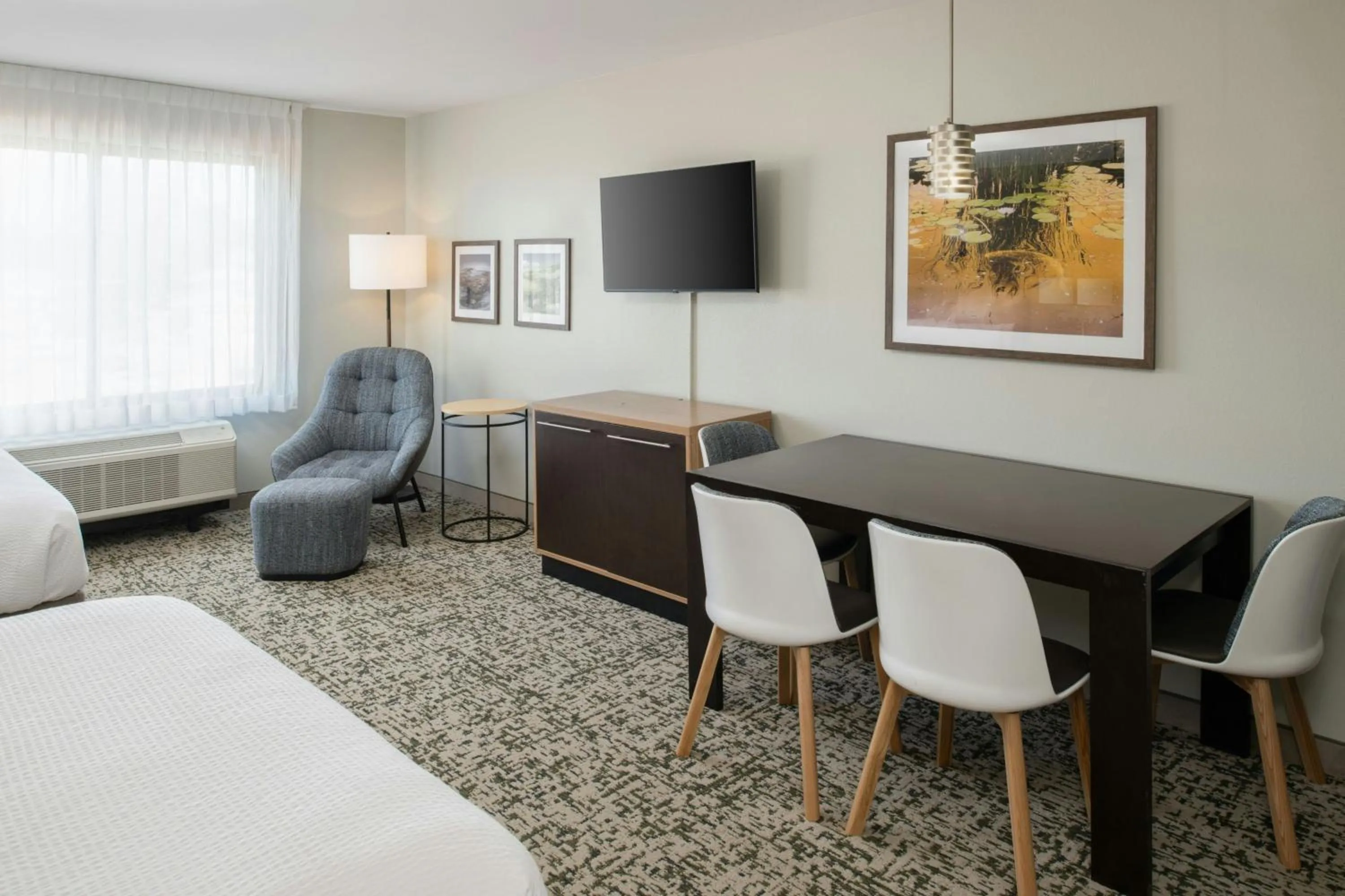 Photo of the whole room, Bed in TownePlace Suites by Marriott Slidell