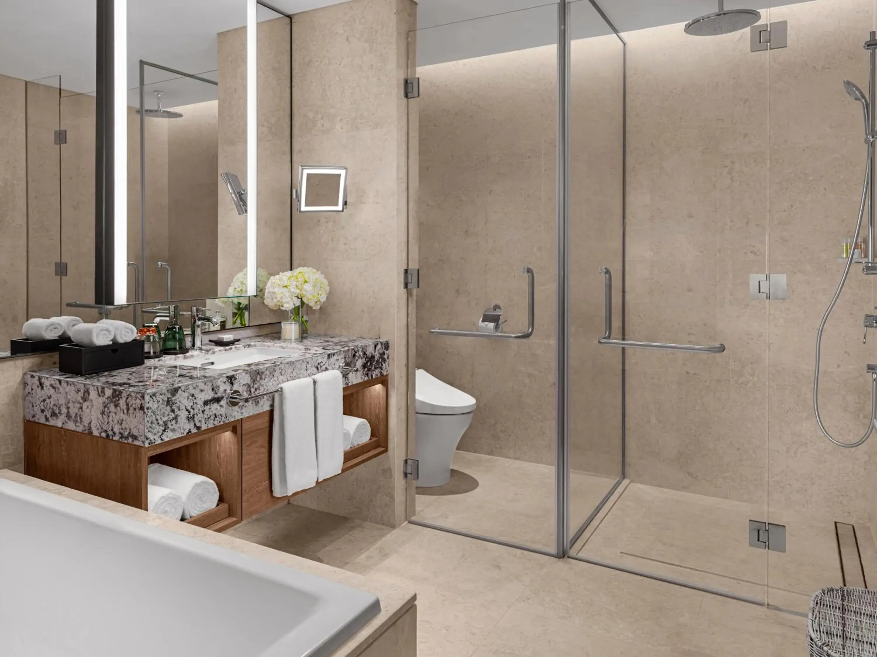 Bathroom in Fraser Suites Hanoi Bathroom in Fraser Suites Hanoi