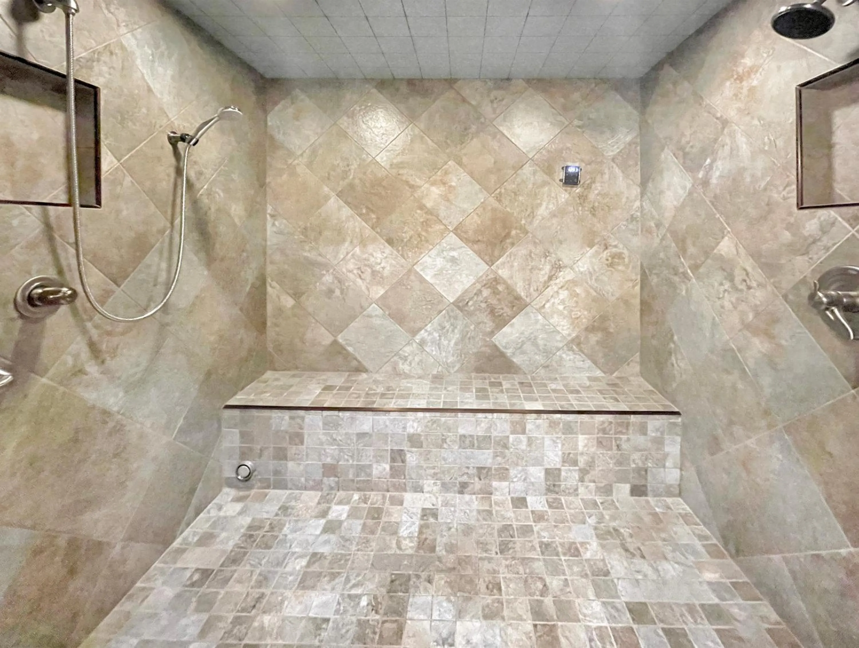 Shower in Whiteface Mountain Chalet