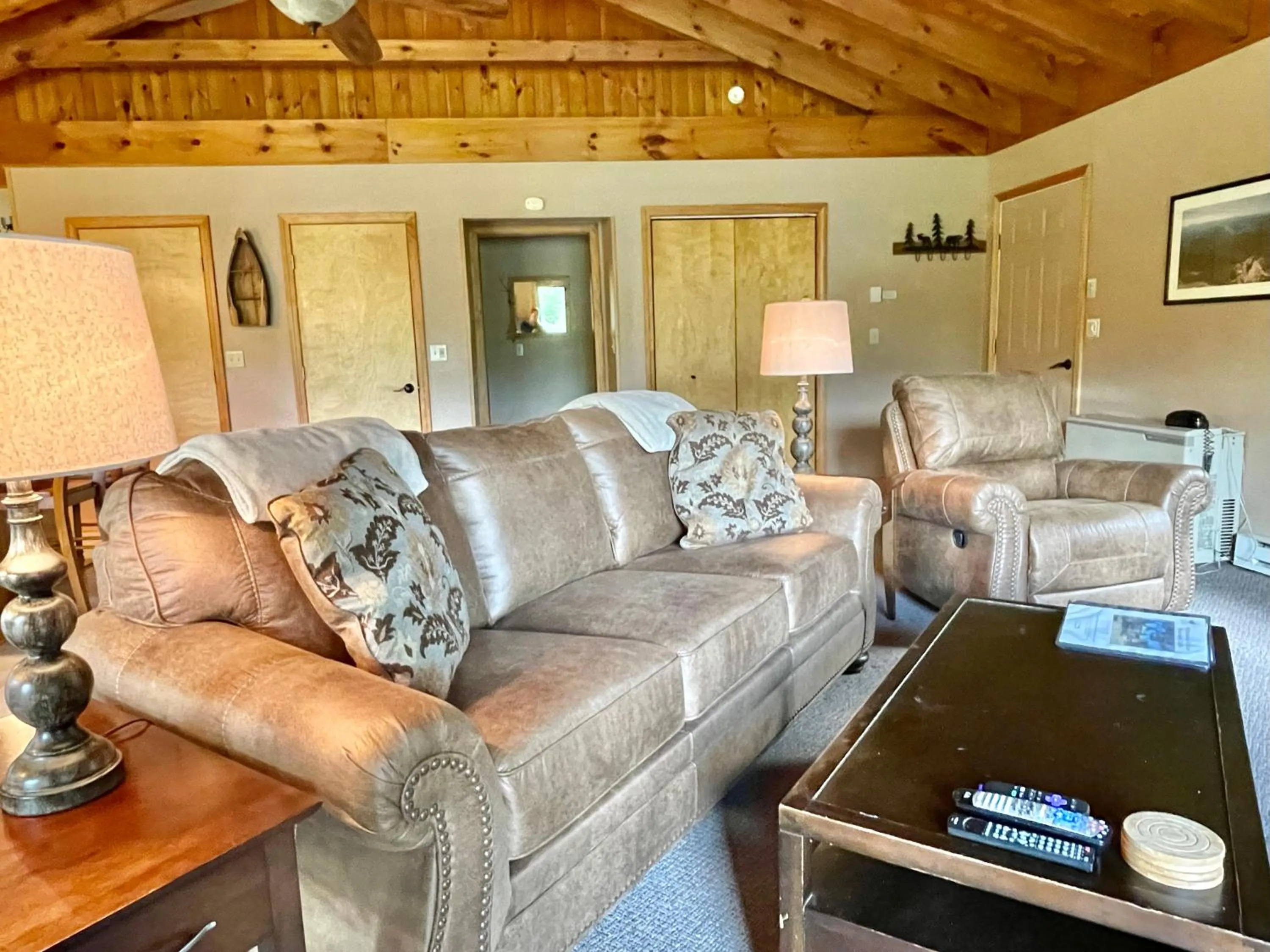 Esther Mountain Chalet