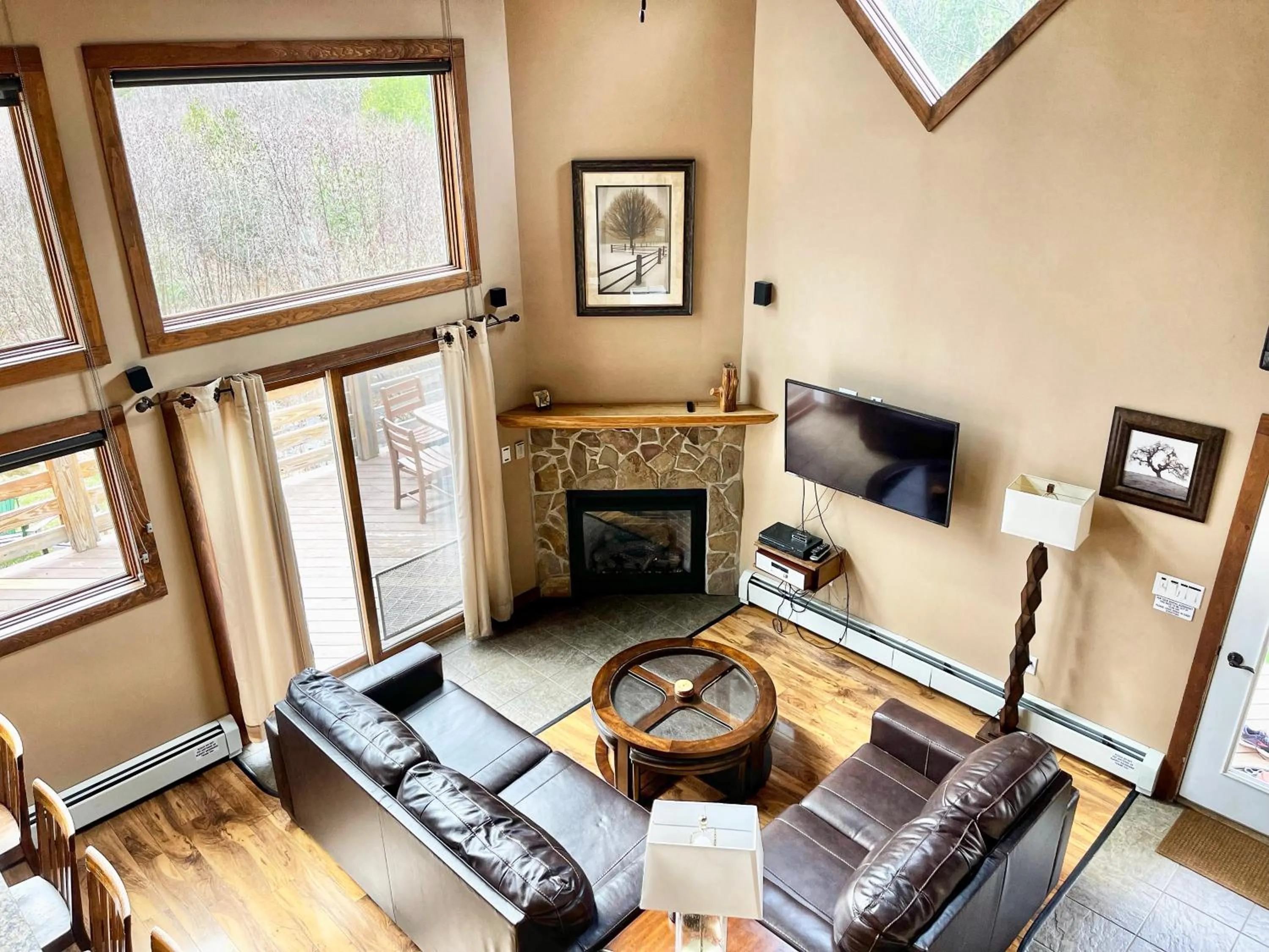 TV and multimedia in Lookout Mountain Chalet