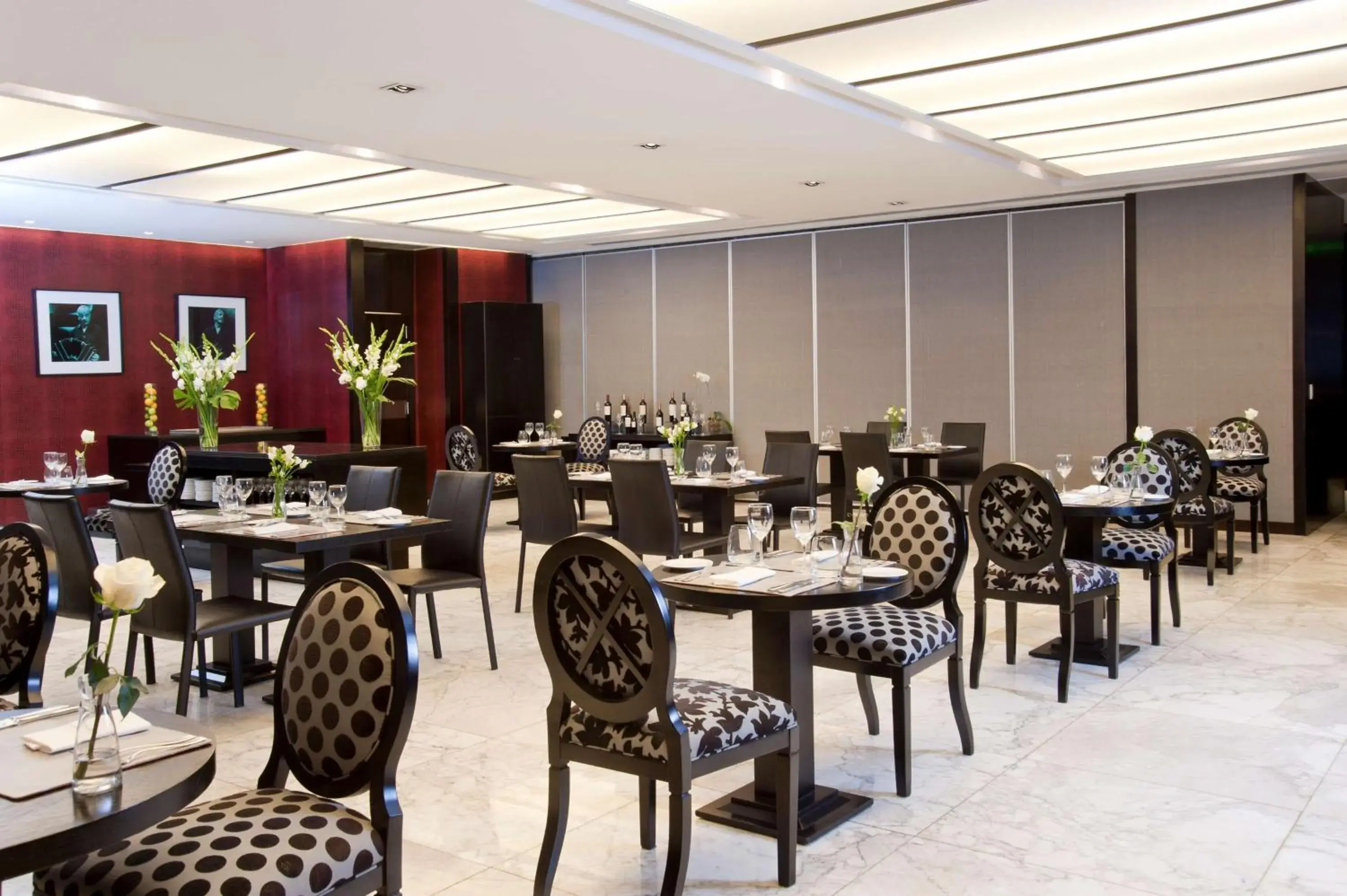 Restaurant/places to eat in NH Buenos Aires Tango Restaurant/places to eat in NH Buenos Aires Tango
