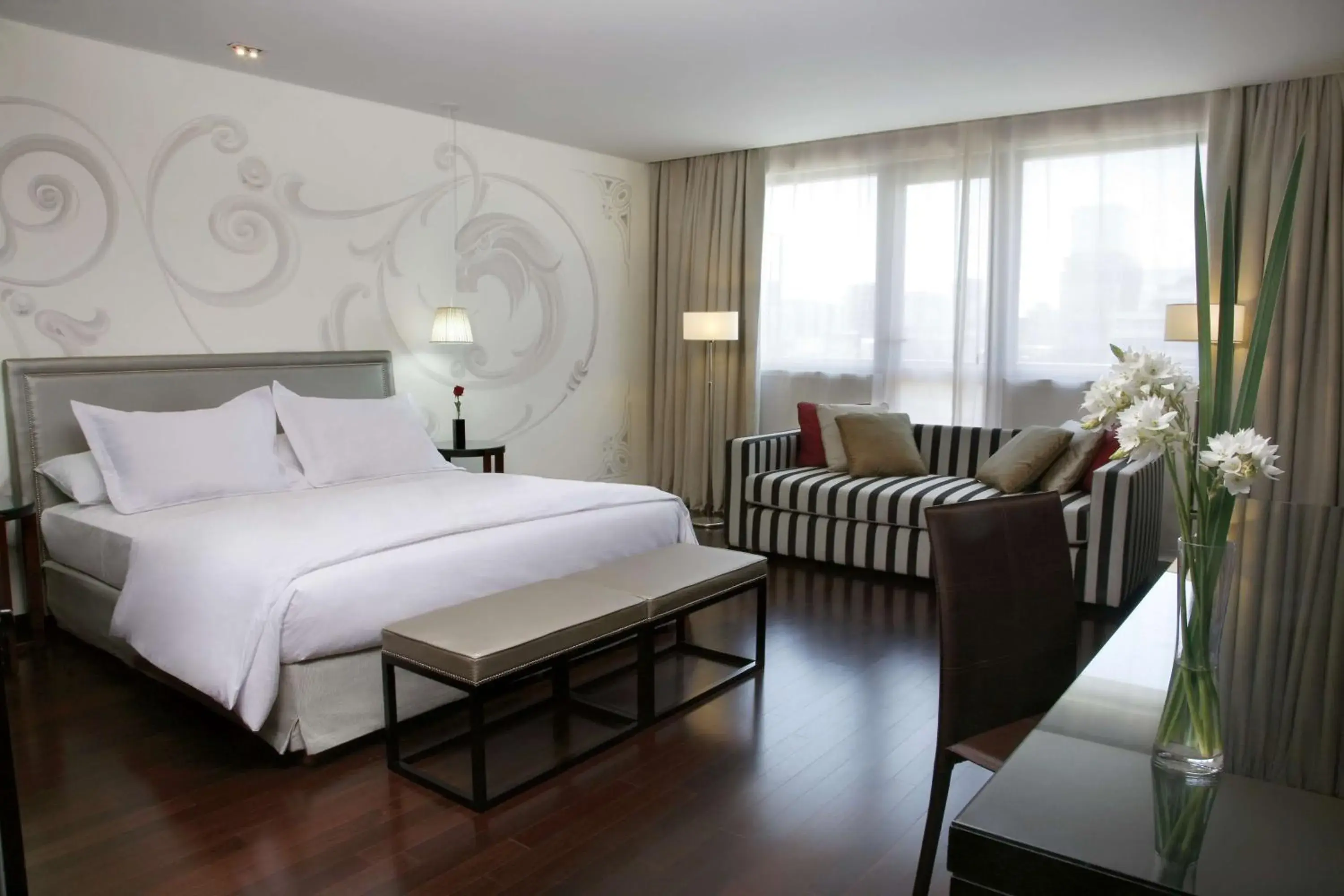 View (from property/room), Bed in NH Buenos Aires Tango View (from property/room), Bed in NH Buenos Aires Tango