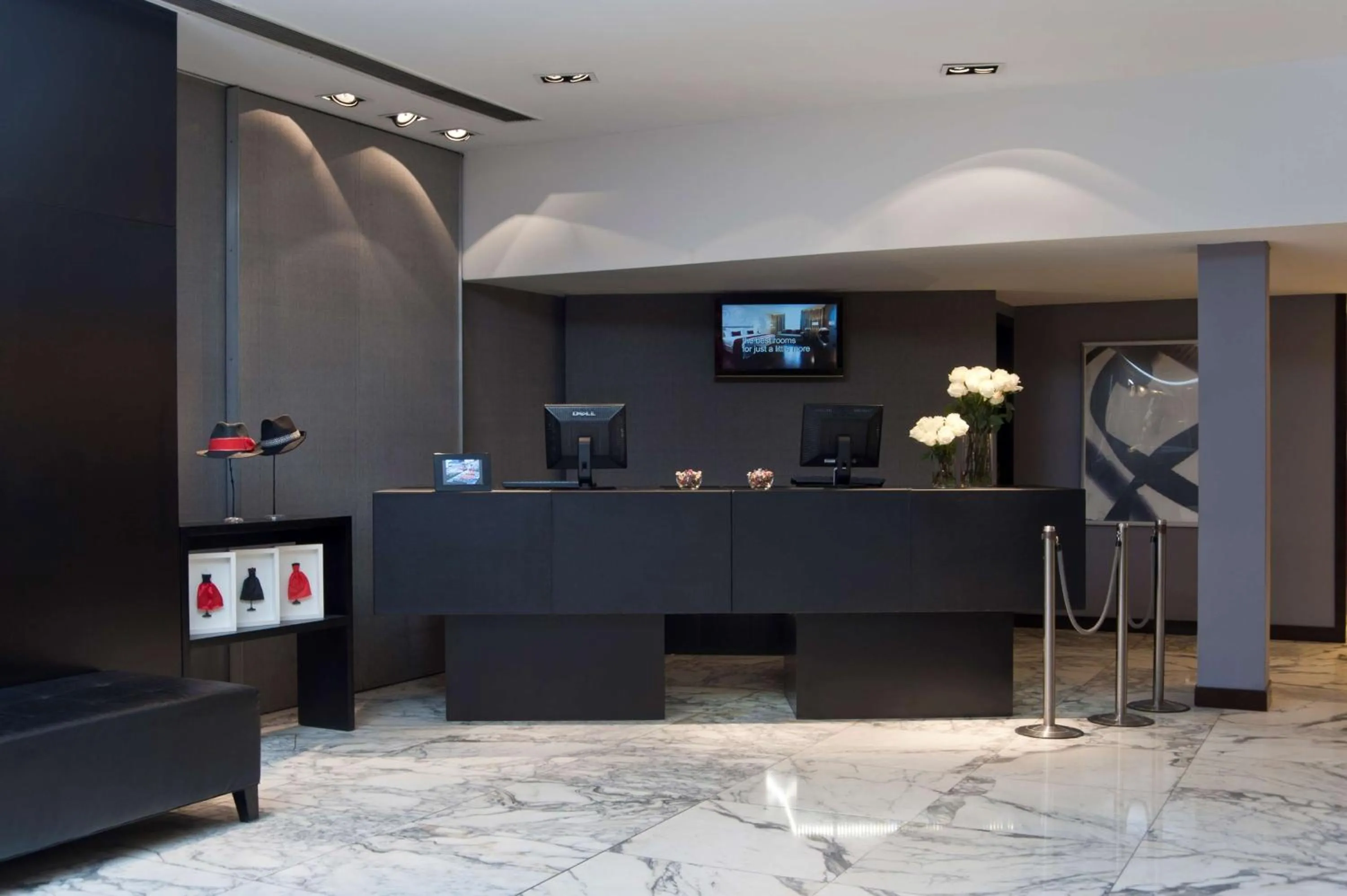 Lobby or reception in NH Buenos Aires Tango