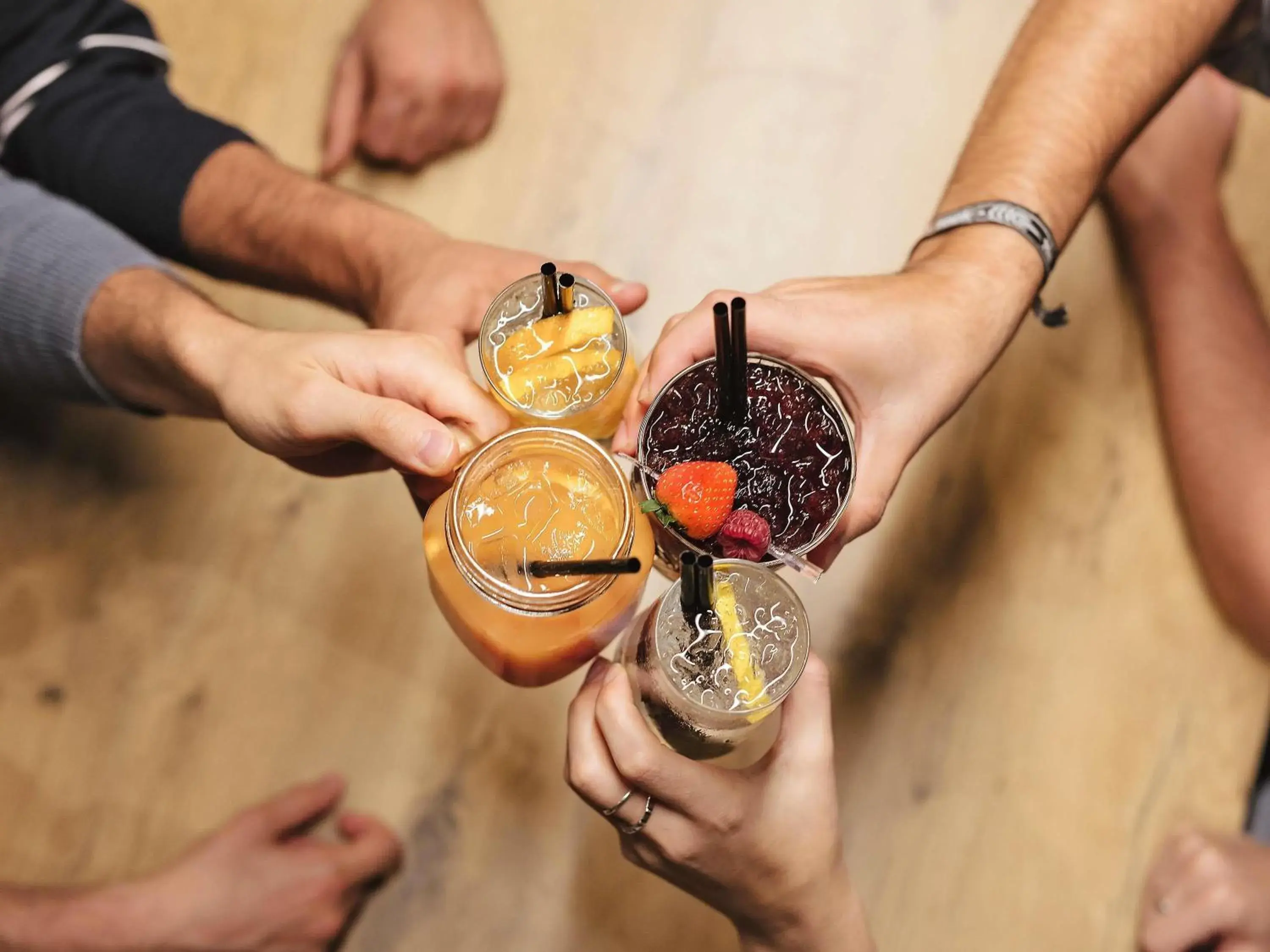 Lounge or bar in Ibis Avranches Baie du Mont-Saint-Michel Lounge or bar in Ibis Avranches Baie du Mont-Saint-Michel