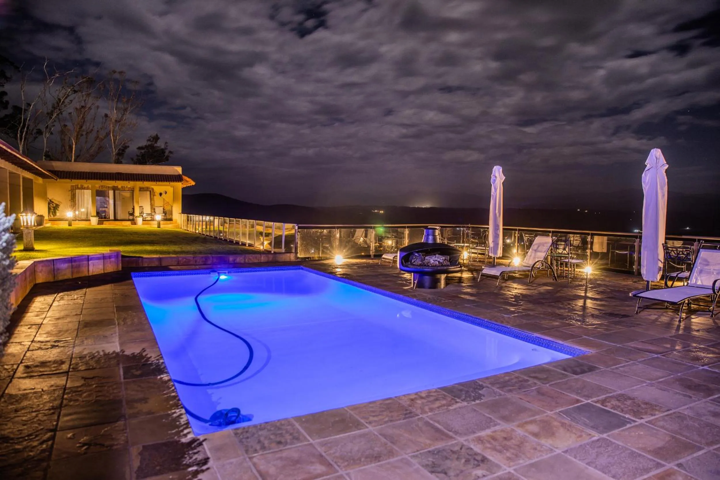 Swimming pool in Villa Castollini