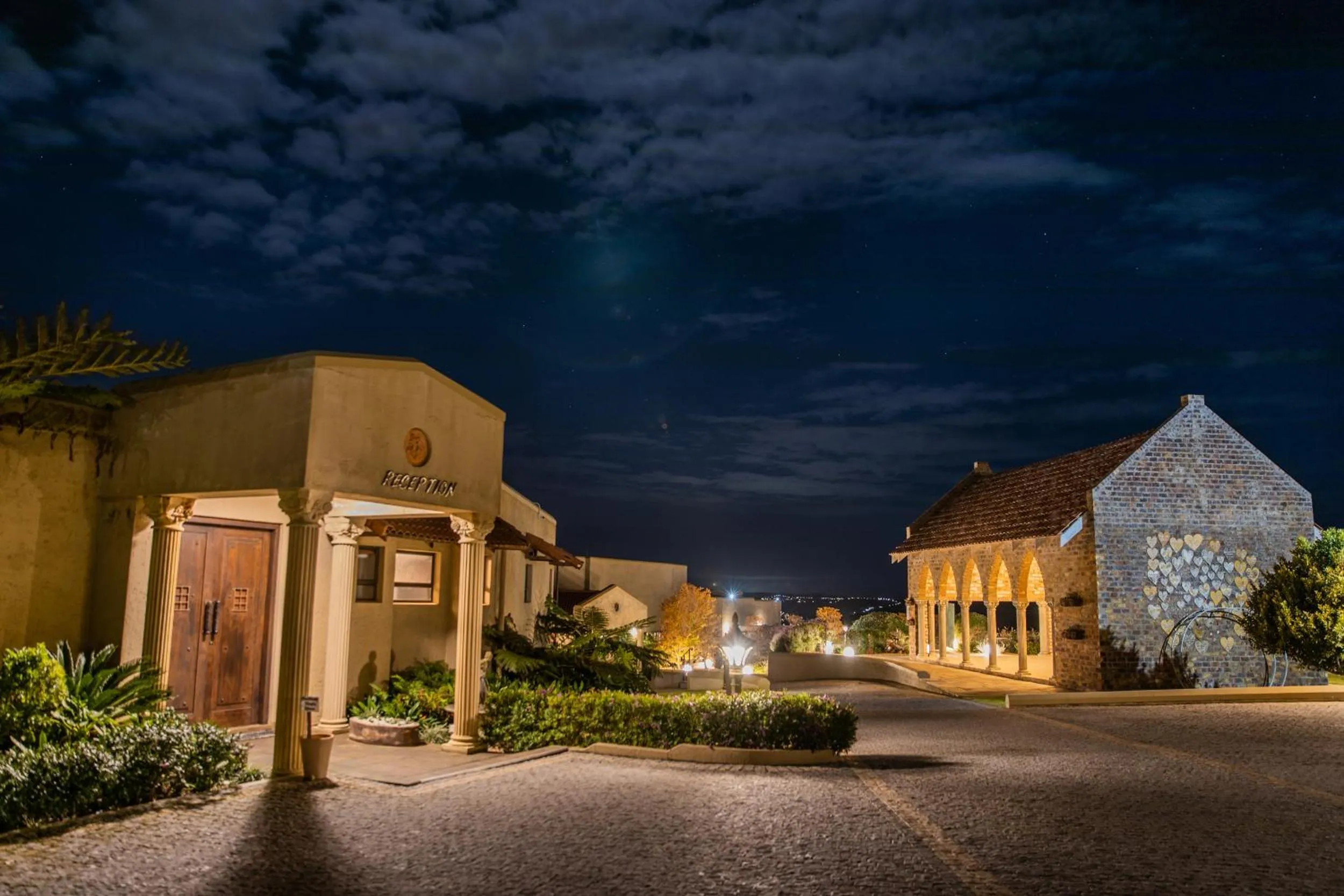 Property building in Villa Castollini